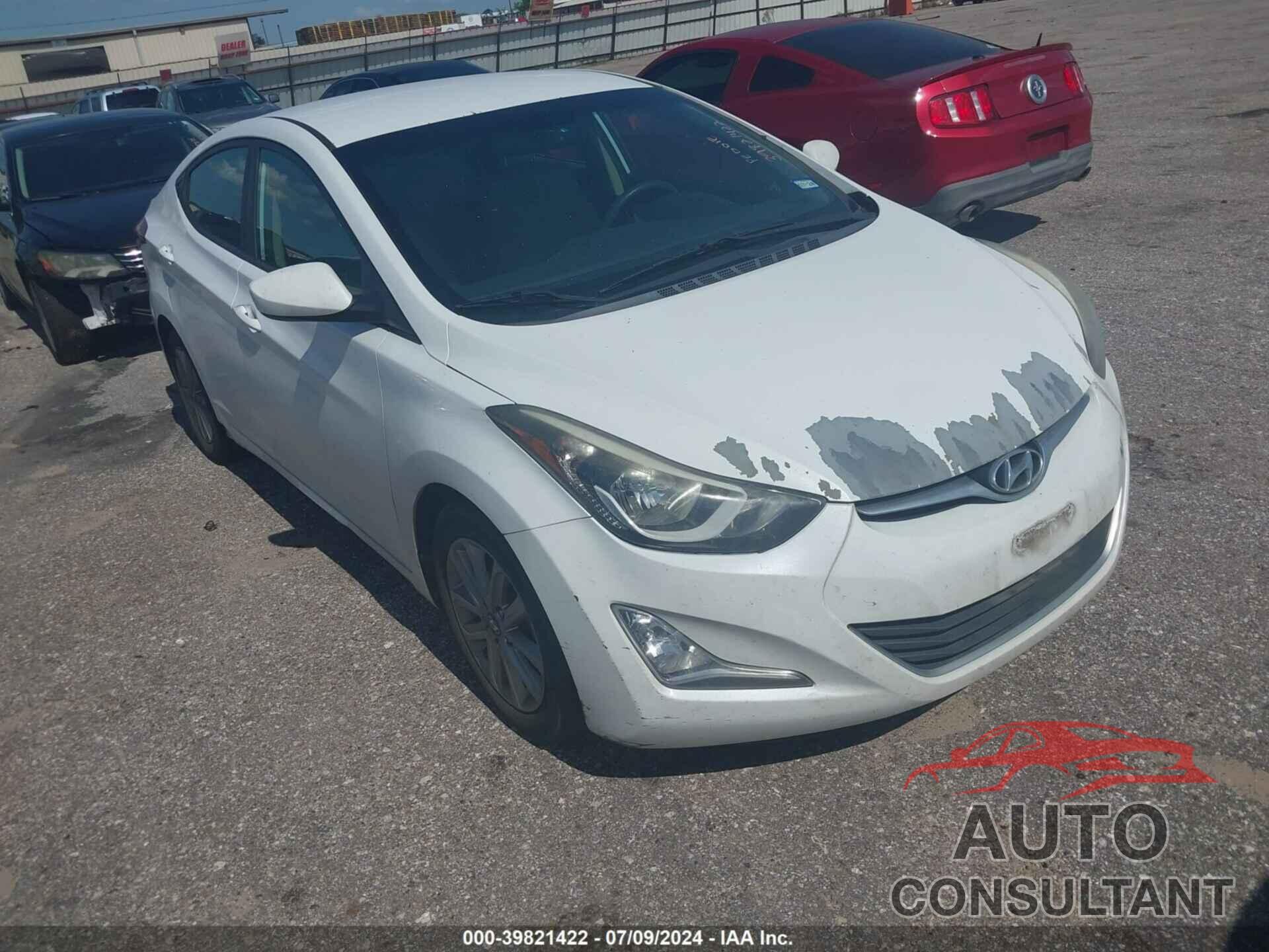 HYUNDAI ELANTRA 2016 - 5NPDH4AE4GH728137