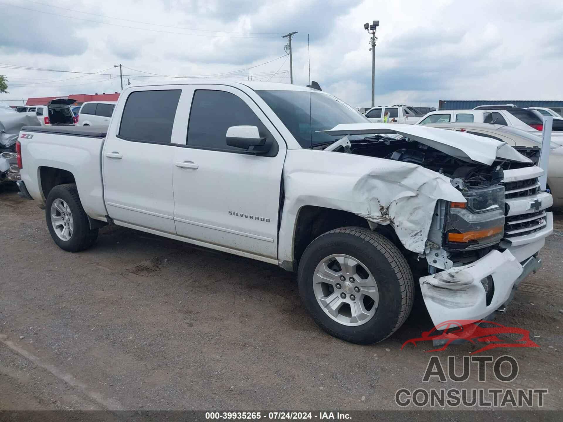 CHEVROLET SILVERADO 1500 2018 - 3GCUKREC3JG489106