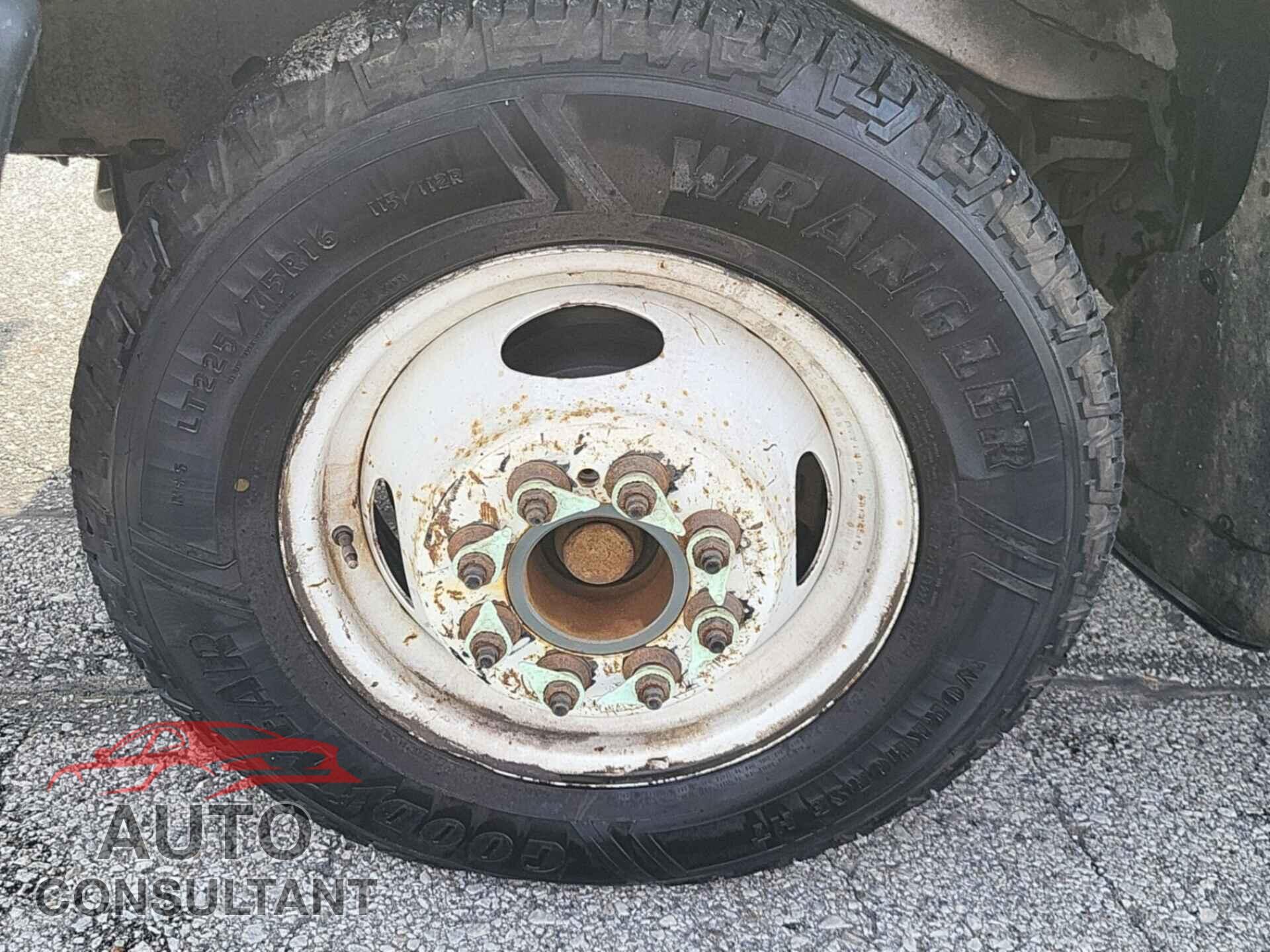 FORD ECONOLINE 2017 - 1FDXE4FS7HDC69077