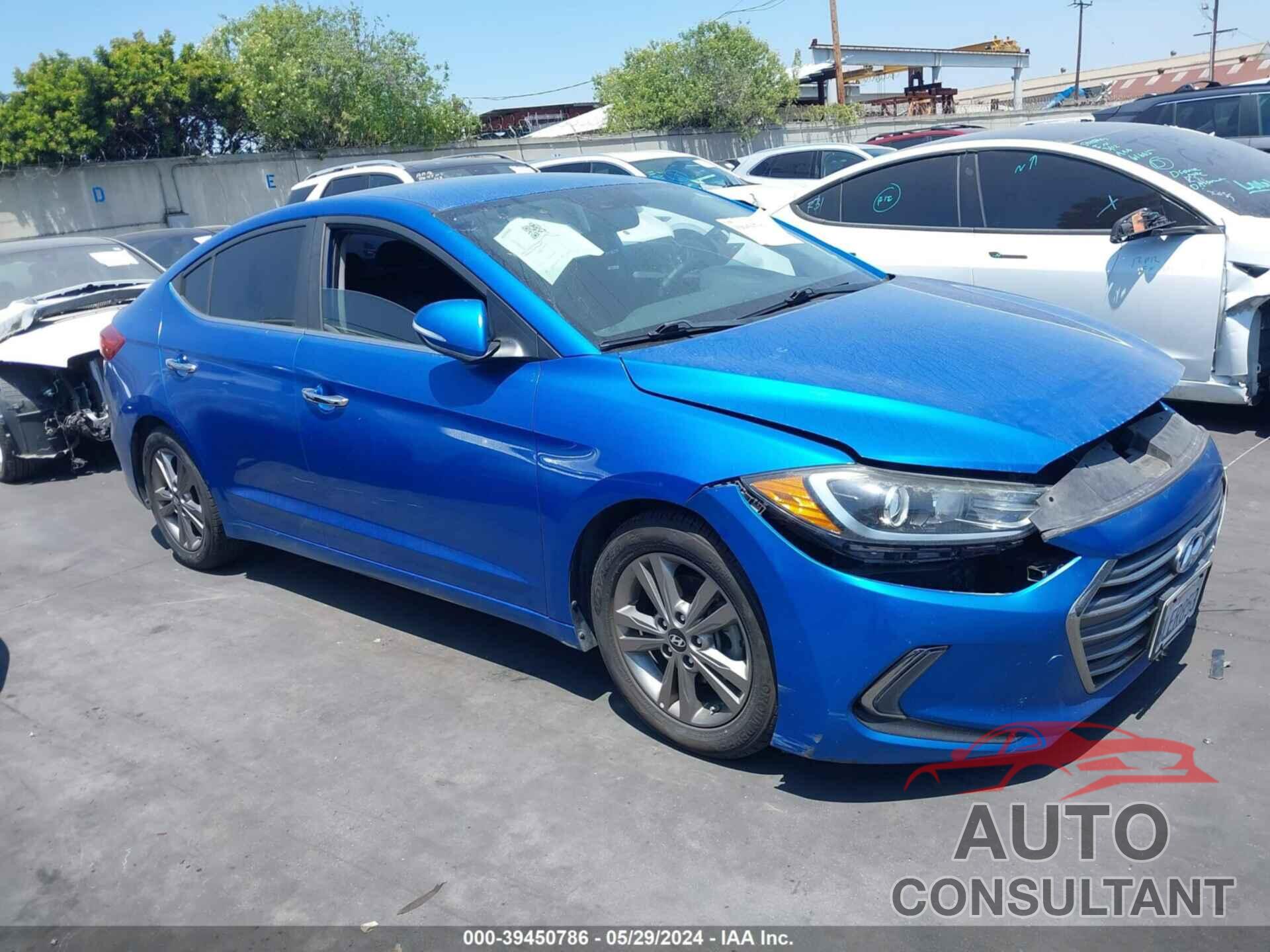 HYUNDAI ELANTRA 2017 - KMHD84LF6HU127935