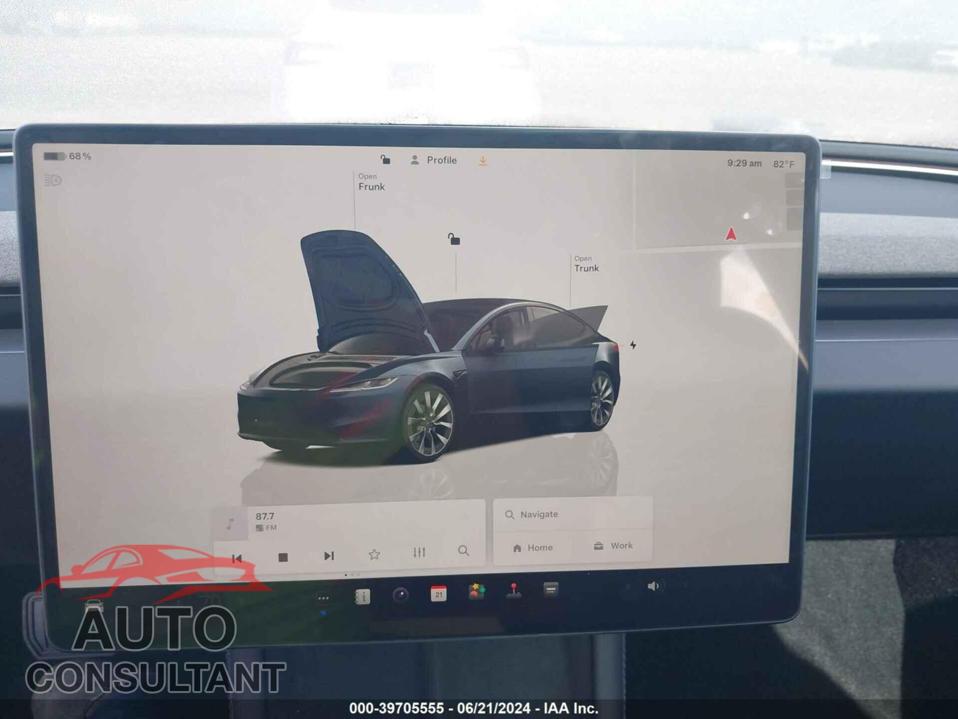 TESLA MODEL 3 2024 - 5YJ3E1EA9RF752140