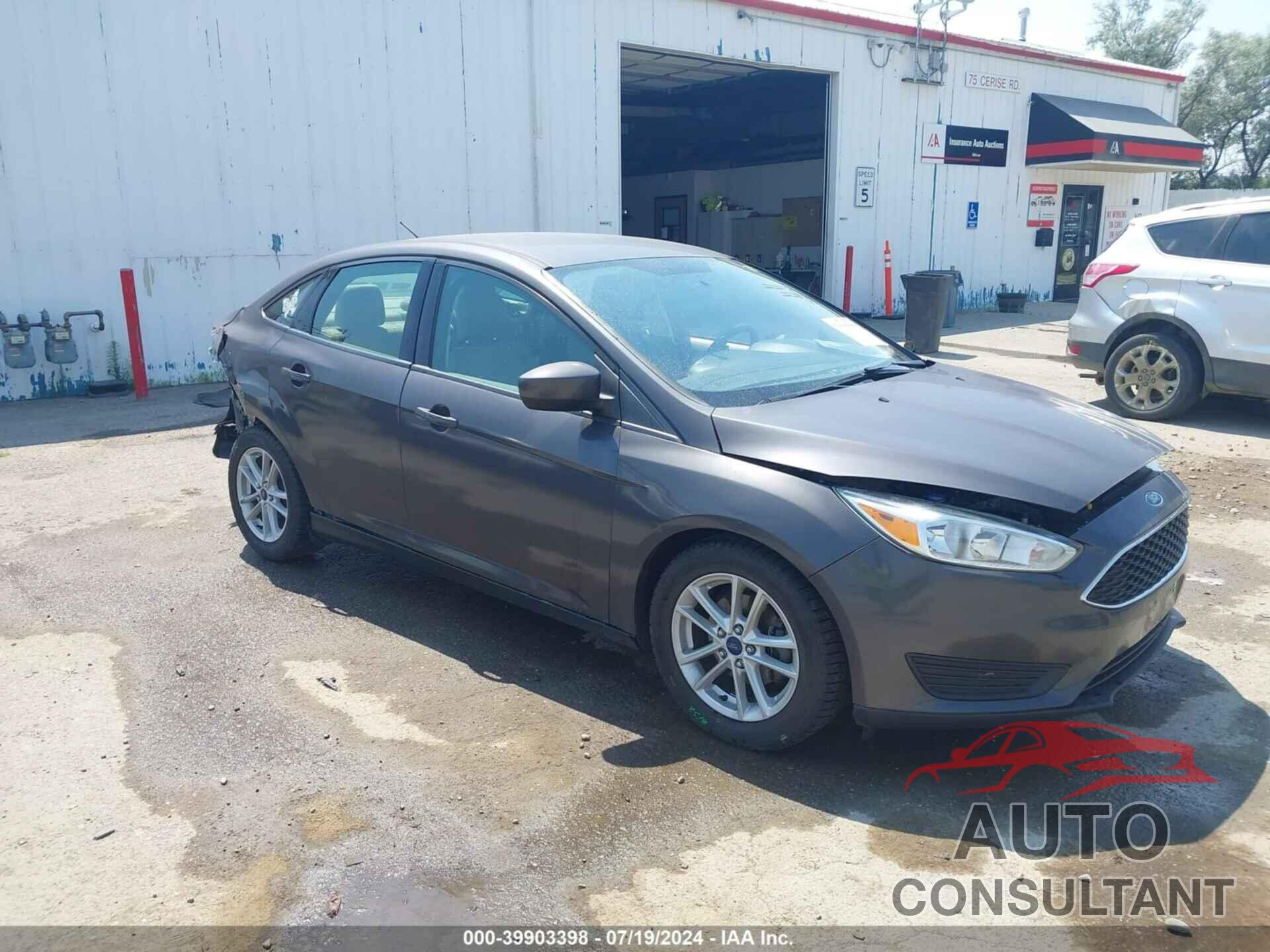 FORD FOCUS 2018 - 1FADP3F23JL226272