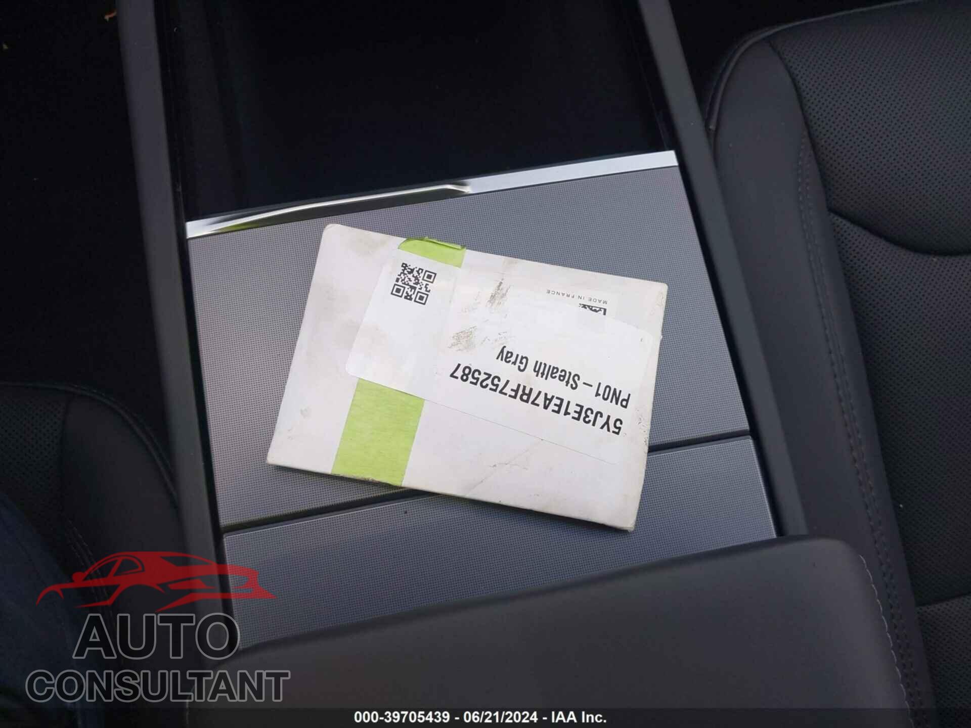 TESLA MODEL 3 2024 - 5YJ3E1EA7RF752587