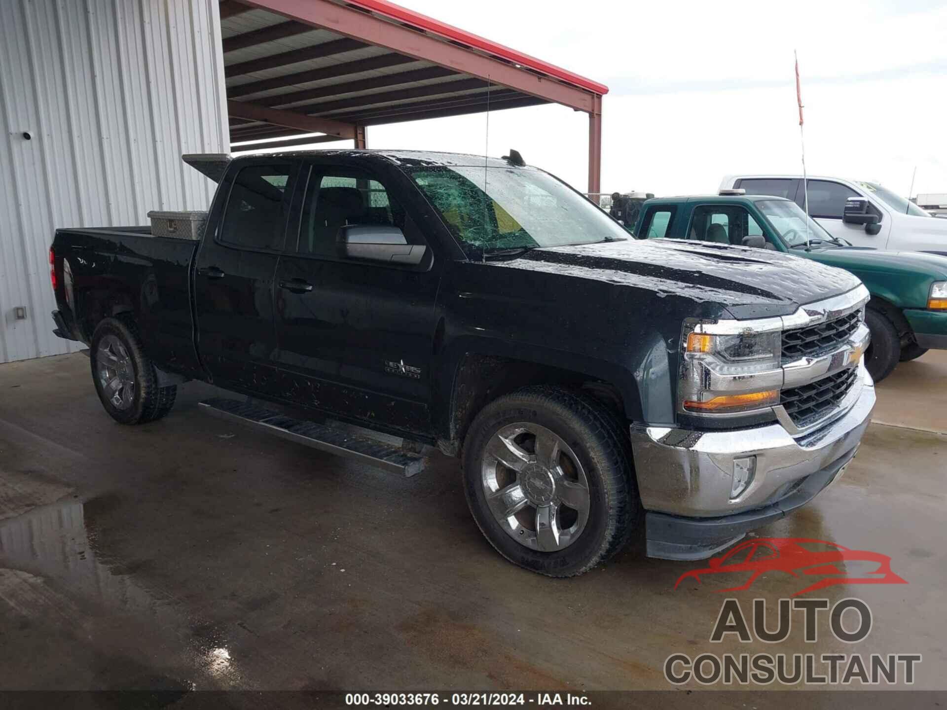 CHEVROLET SILVERADO 1500 2017 - 1GCRCREH0HZ309119