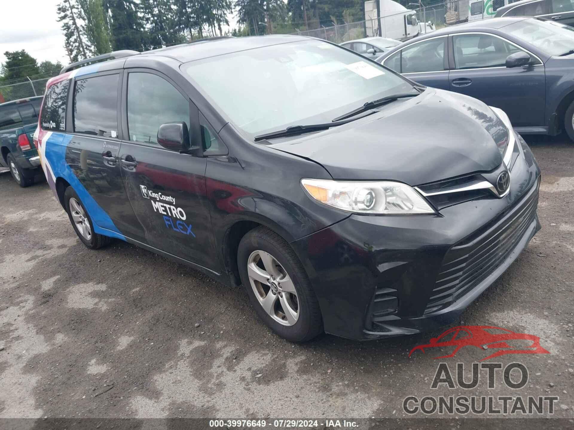 TOYOTA SIENNA 2019 - 5TDKZ3DC7KS012084