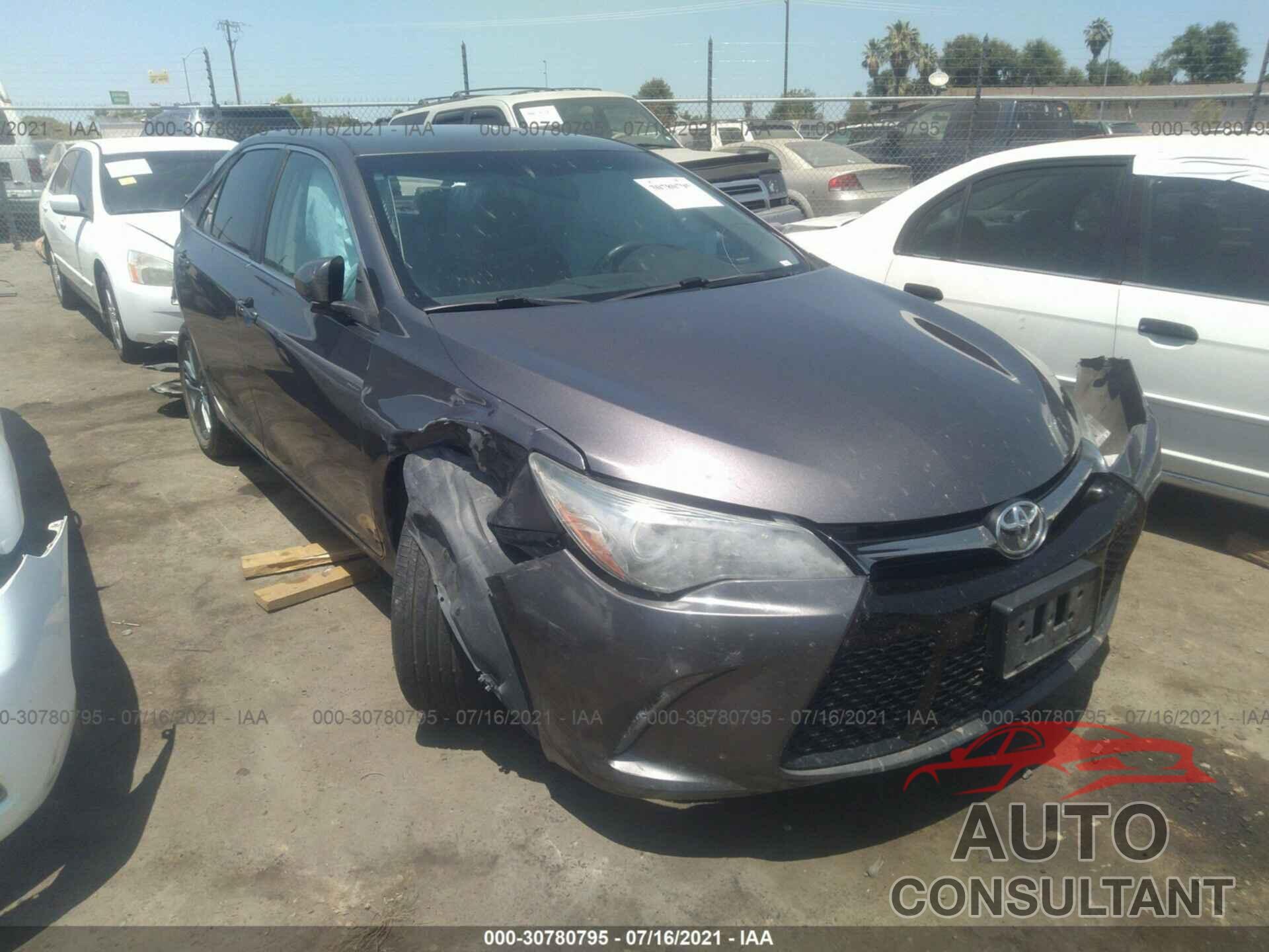 TOYOTA CAMRY 2016 - 4T1BF1FK4GU267341