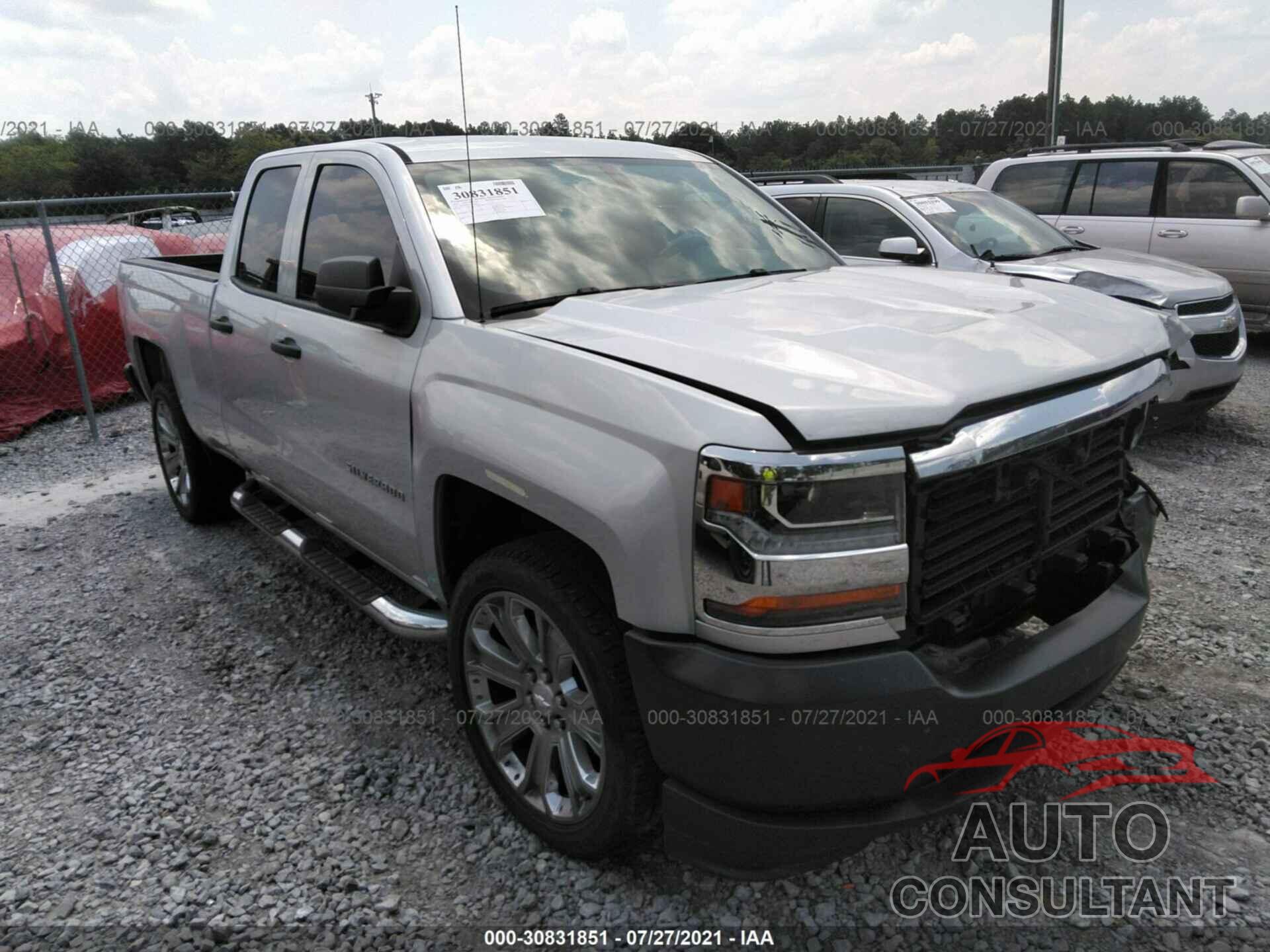 CHEVROLET SILVERADO 1500 2018 - 1GCRCNEHXJZ274071