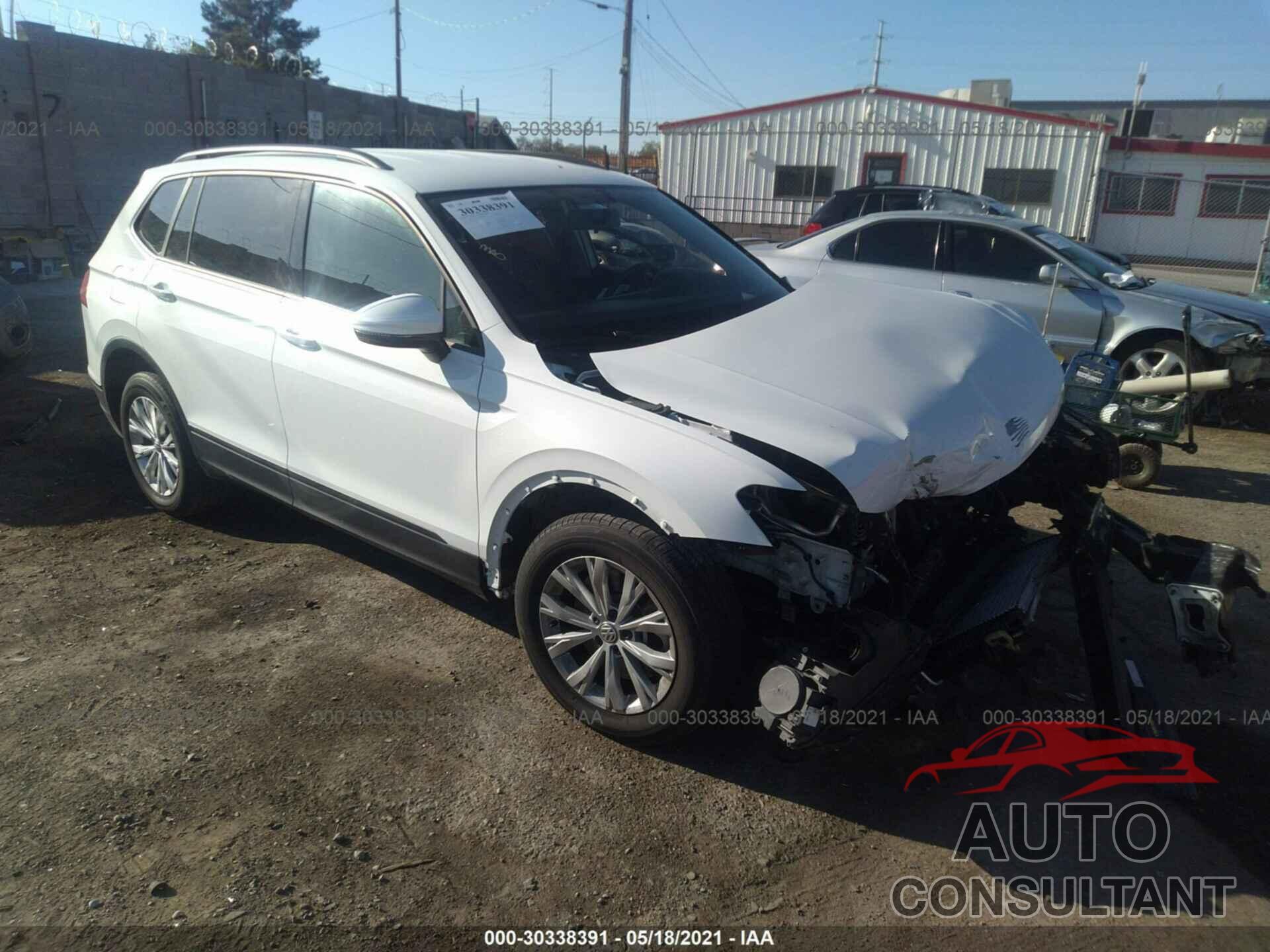 VOLKSWAGEN TIGUAN 2018 - 3VV1B7AX8JM094583