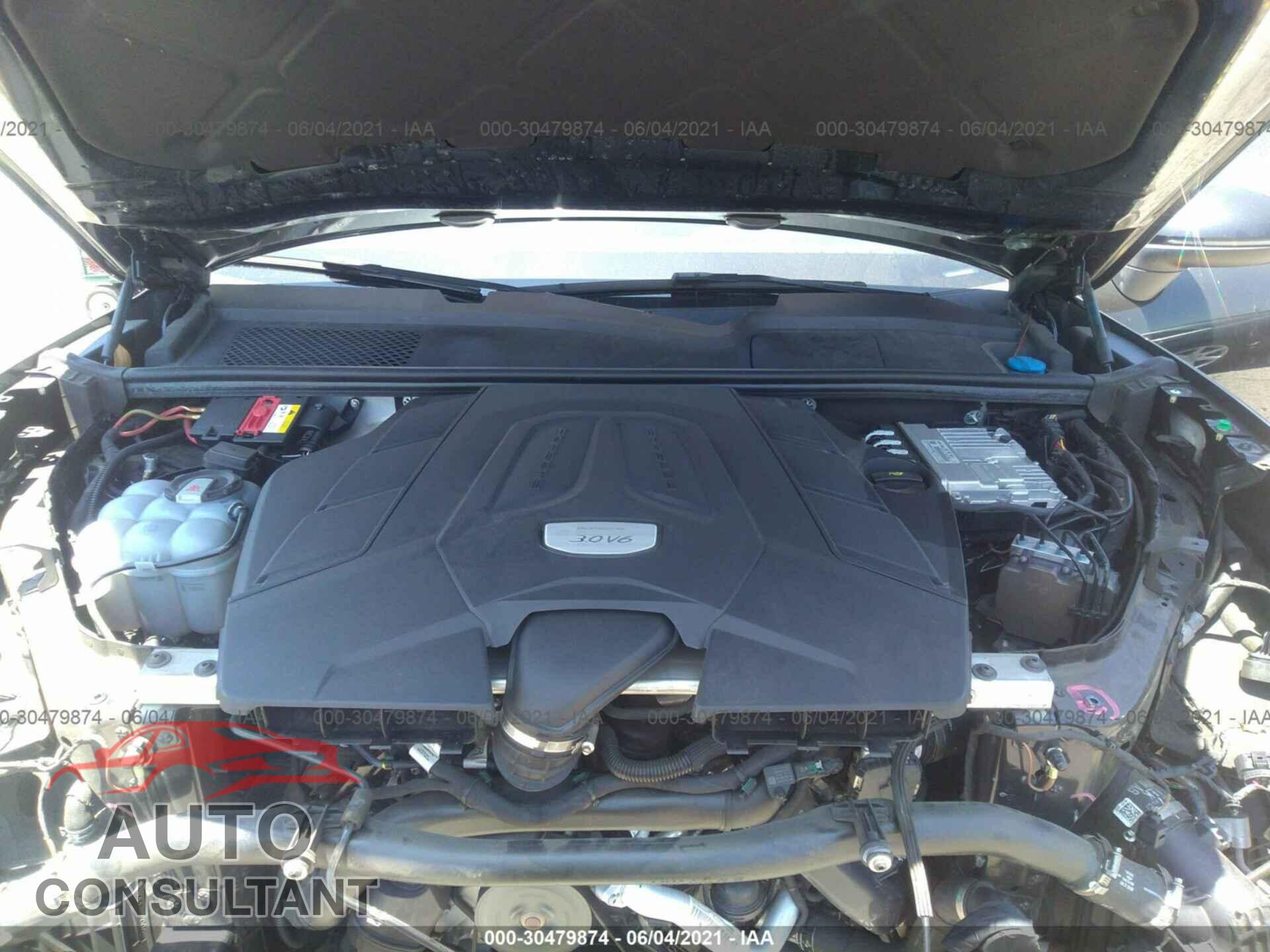 PORSCHE CAYENNE 2019 - WP1AA2AY1KDA06837