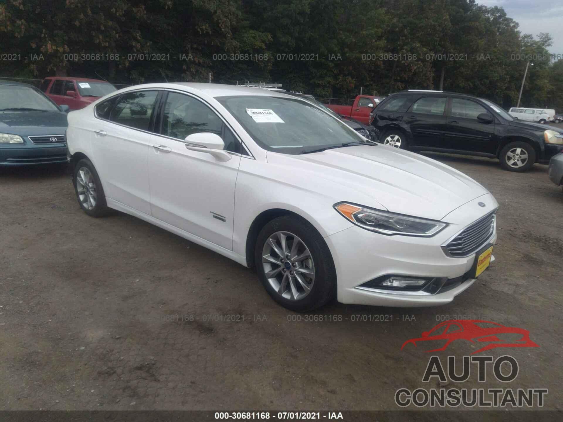 FORD FUSION ENERGI 2017 - 3FA6P0PU0HR372177