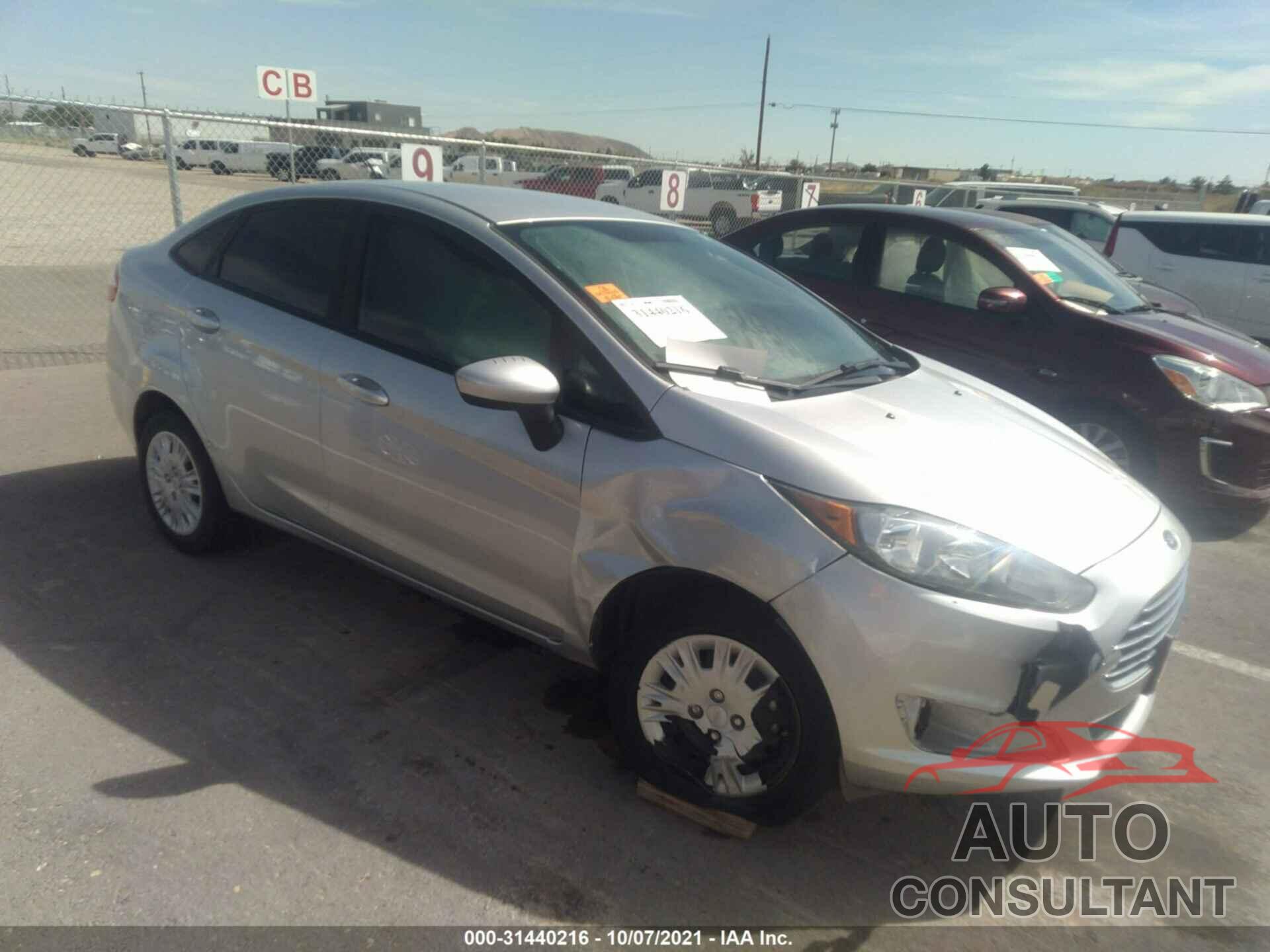 FORD FIESTA 2018 - 3FADP4AJ7JM109569