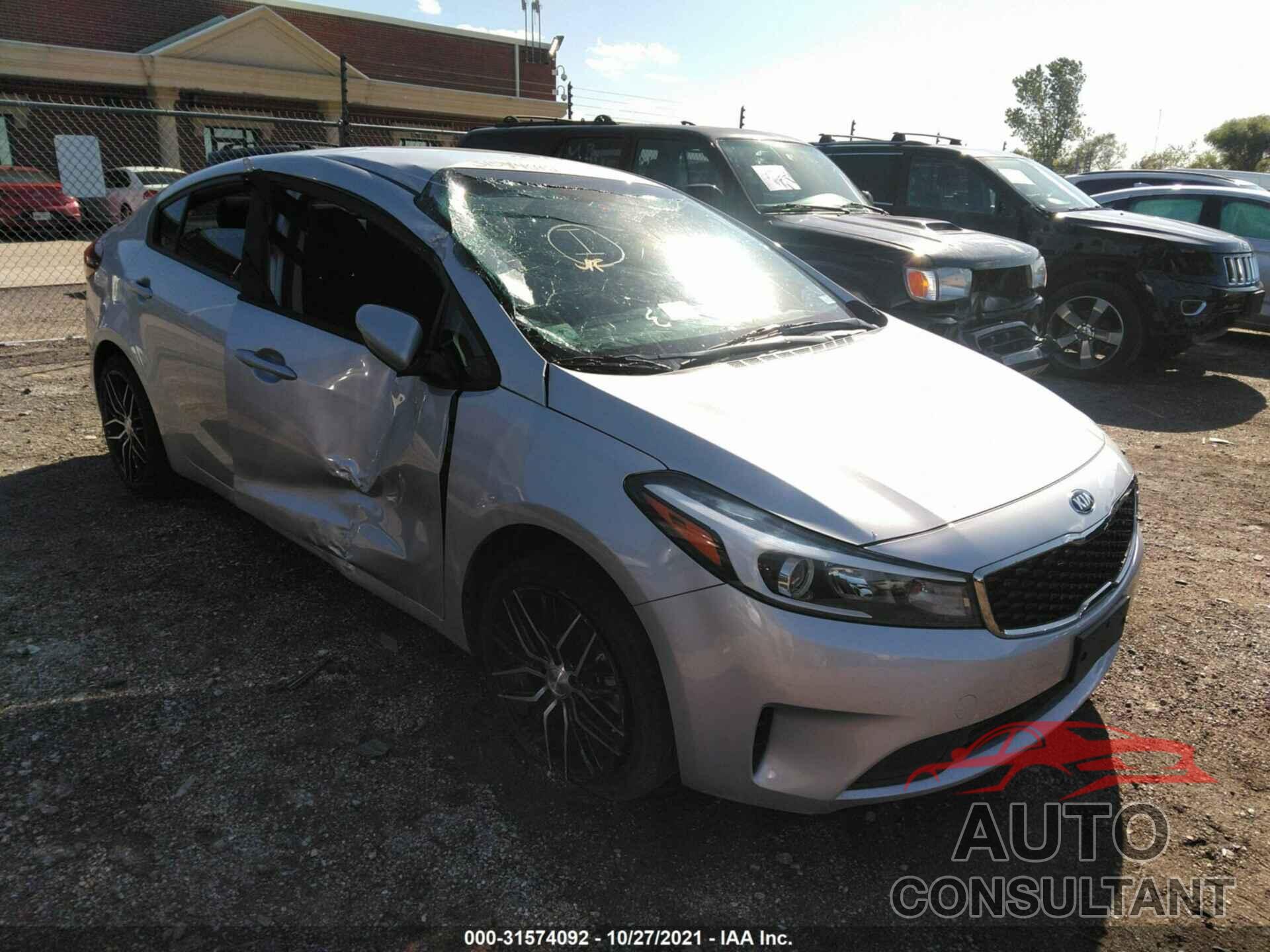 KIA FORTE 2017 - 3KPFL4A73HE052164
