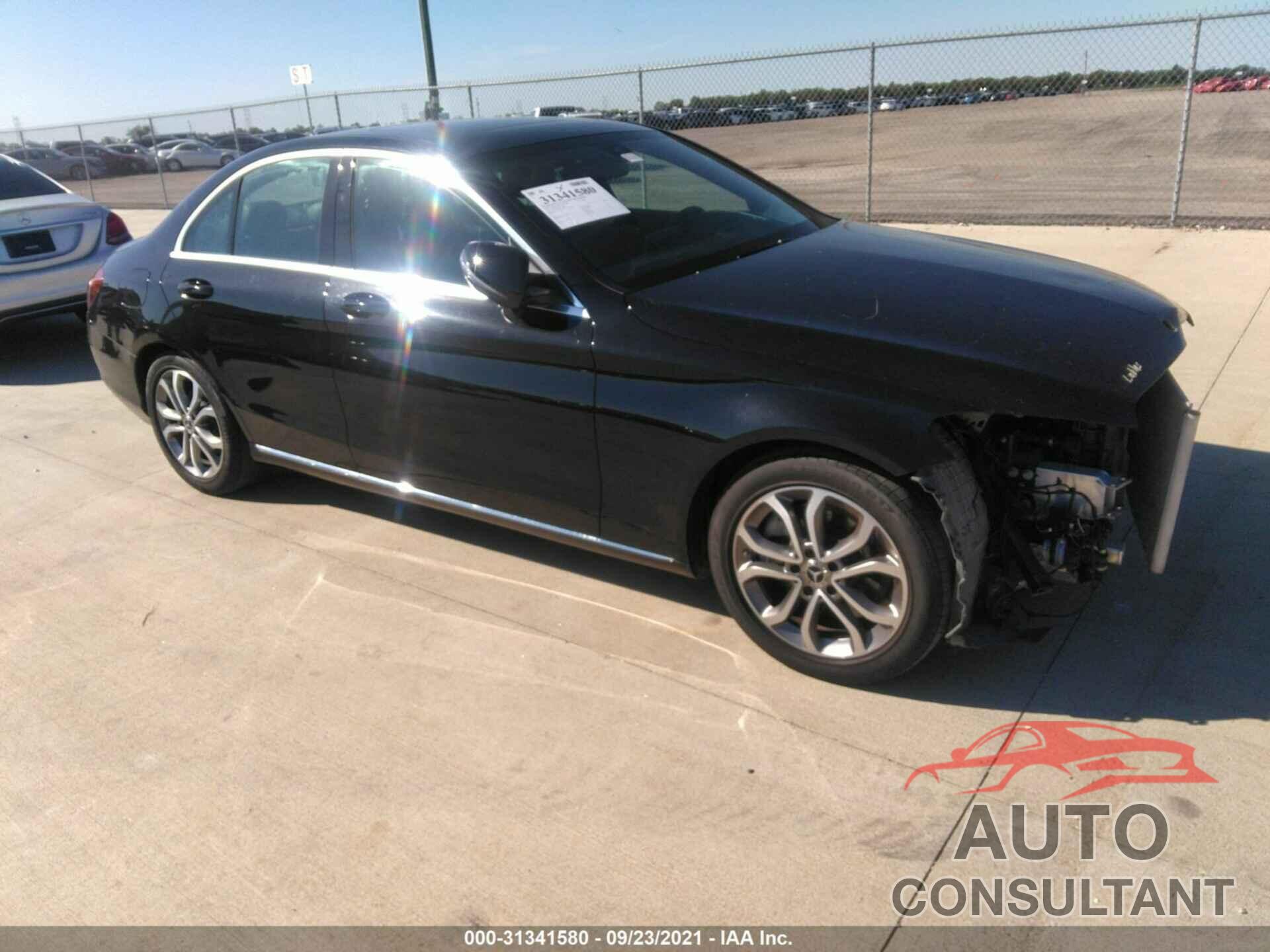 MERCEDES-BENZ C-CLASS 2018 - 55SWF4JB3JU240984