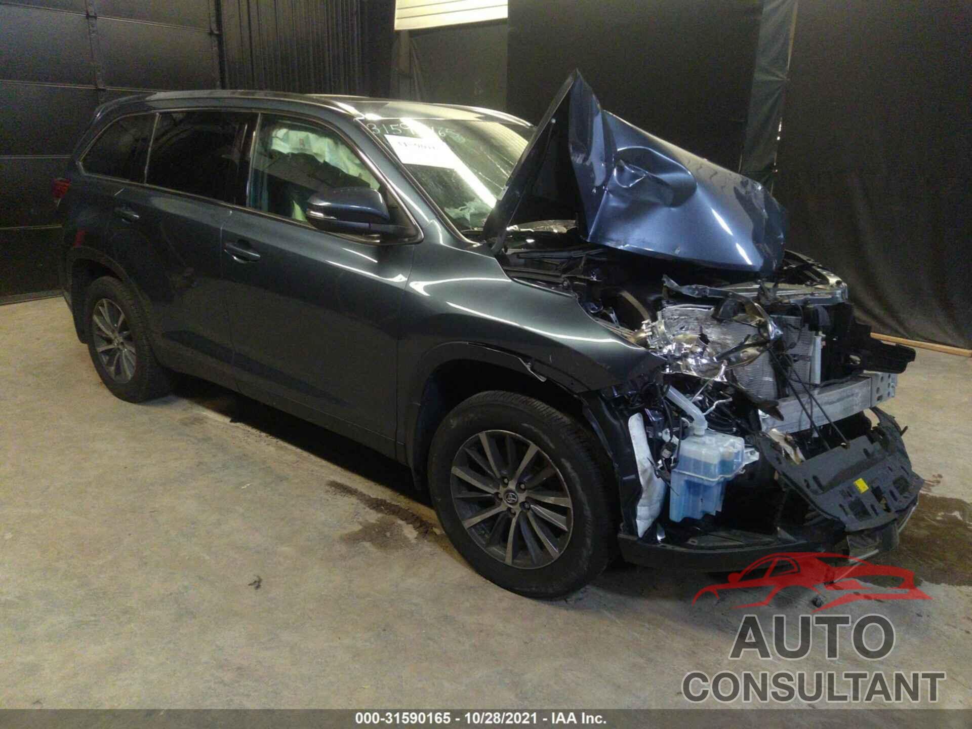 TOYOTA HIGHLANDER 2019 - 5TDJZRFH1KS707104