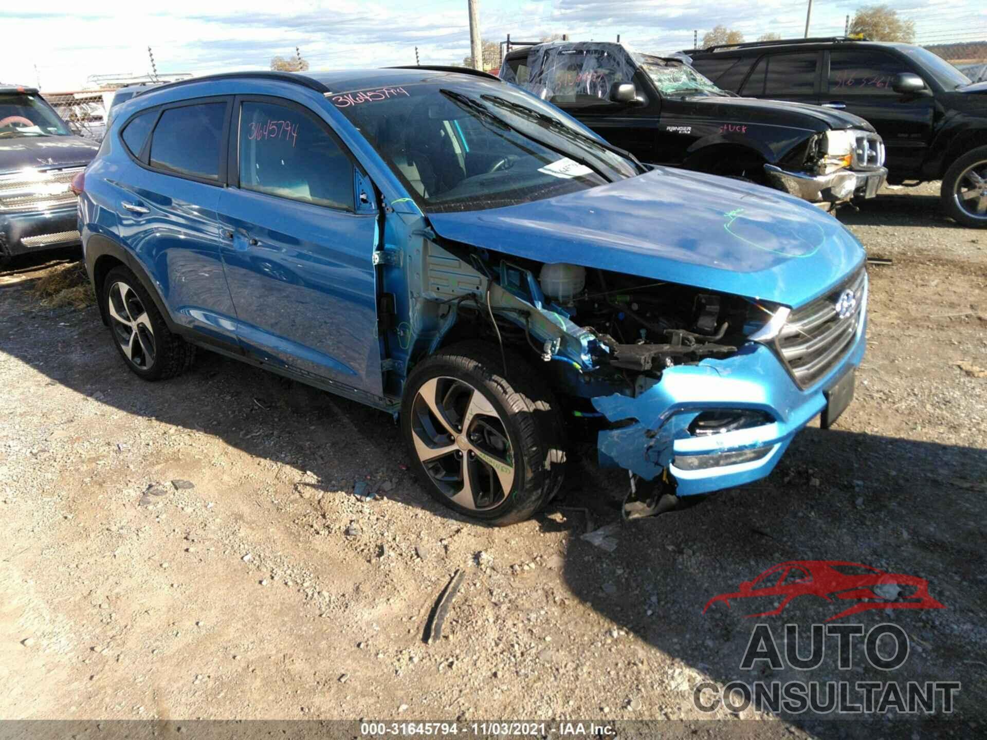 HYUNDAI TUCSON 2018 - KM8J3CA23JU700095