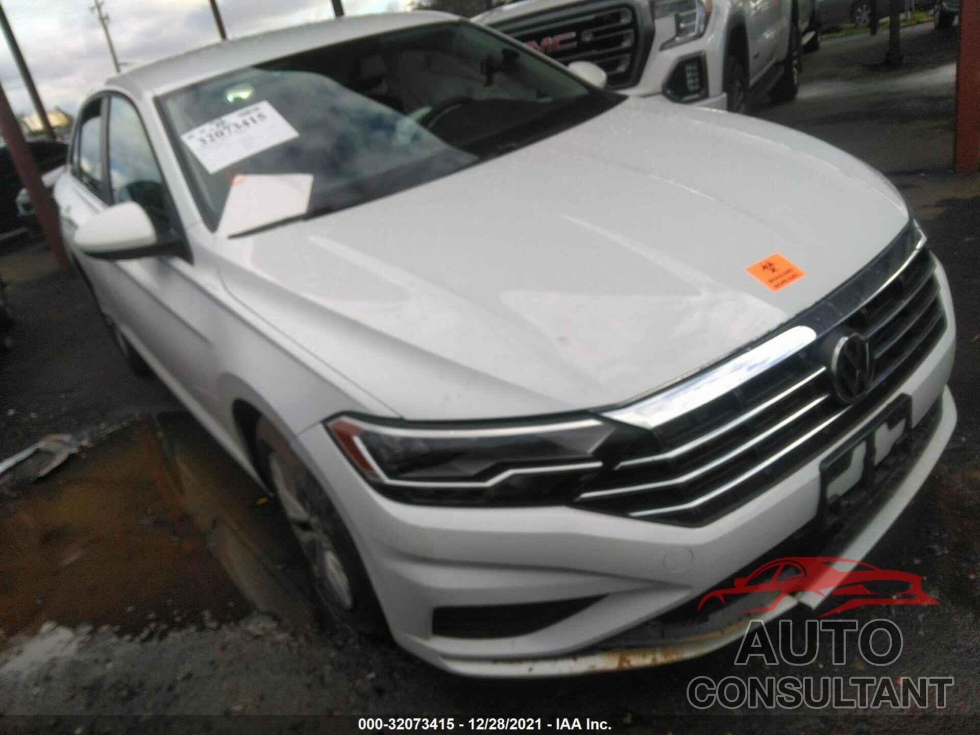 VOLKSWAGEN JETTA 2019 - 3VWN57BU1KM263613