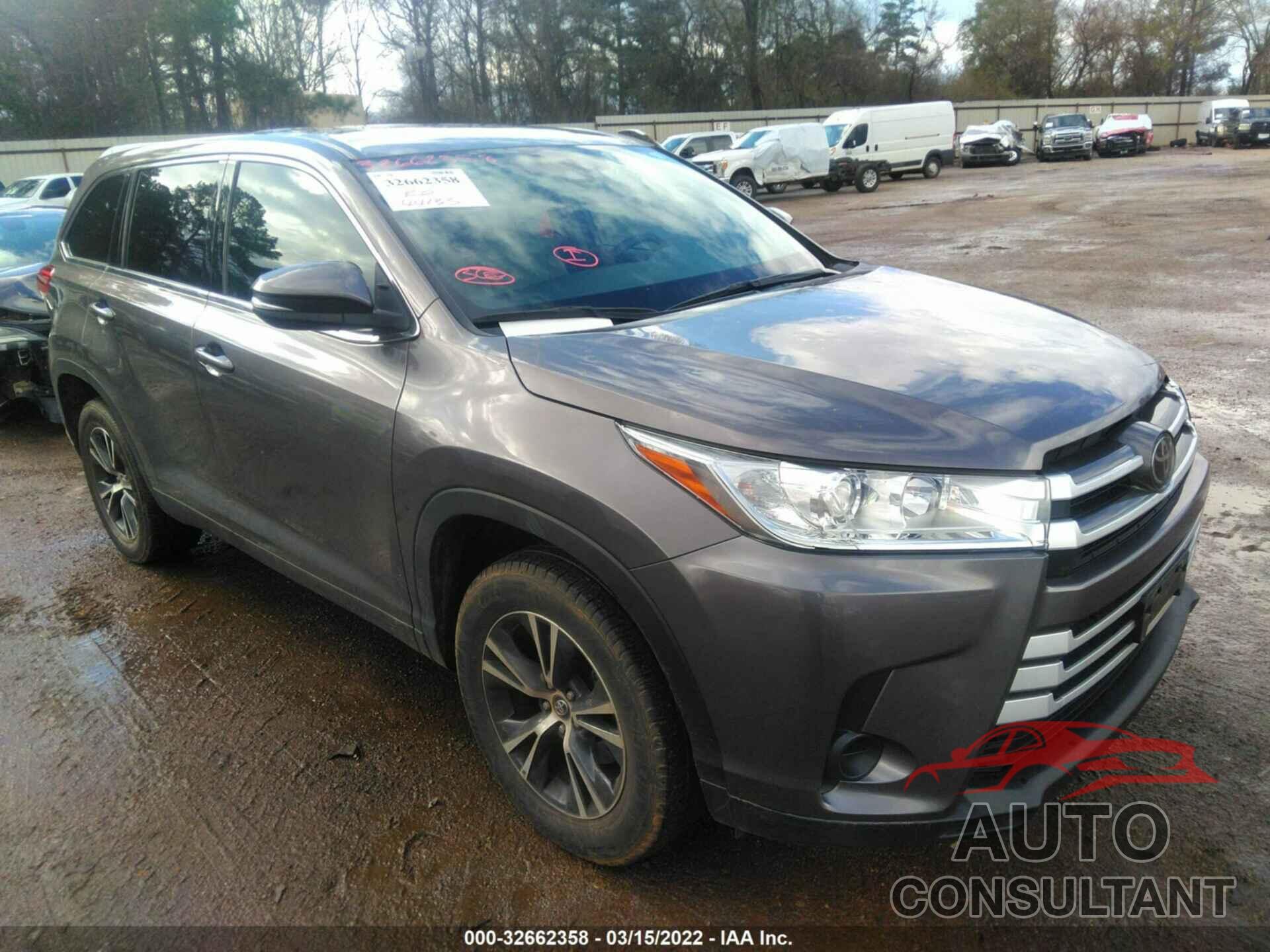 TOYOTA HIGHLANDER 2019 - 5TDZARFH1KS045664