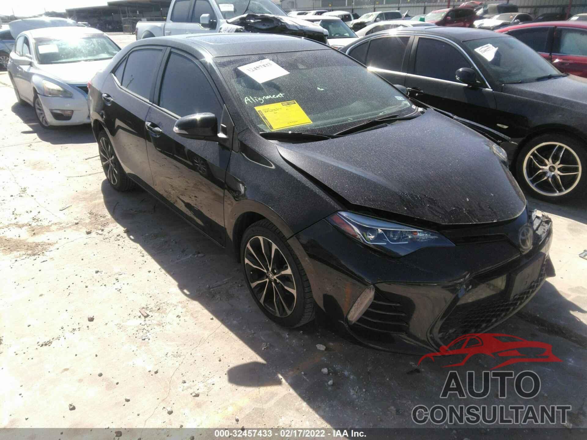 TOYOTA COROLLA 2018 - 5YFBURHEXJP741488