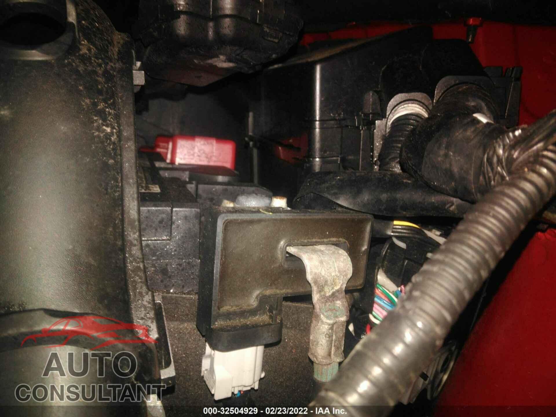 NISSAN VERSA NOTE 2019 - 3N1CE2CP3KL365655