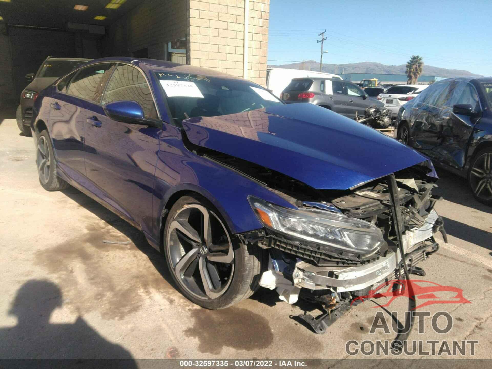 HONDA ACCORD SEDAN 2018 - 1HGCV1F36JA152075