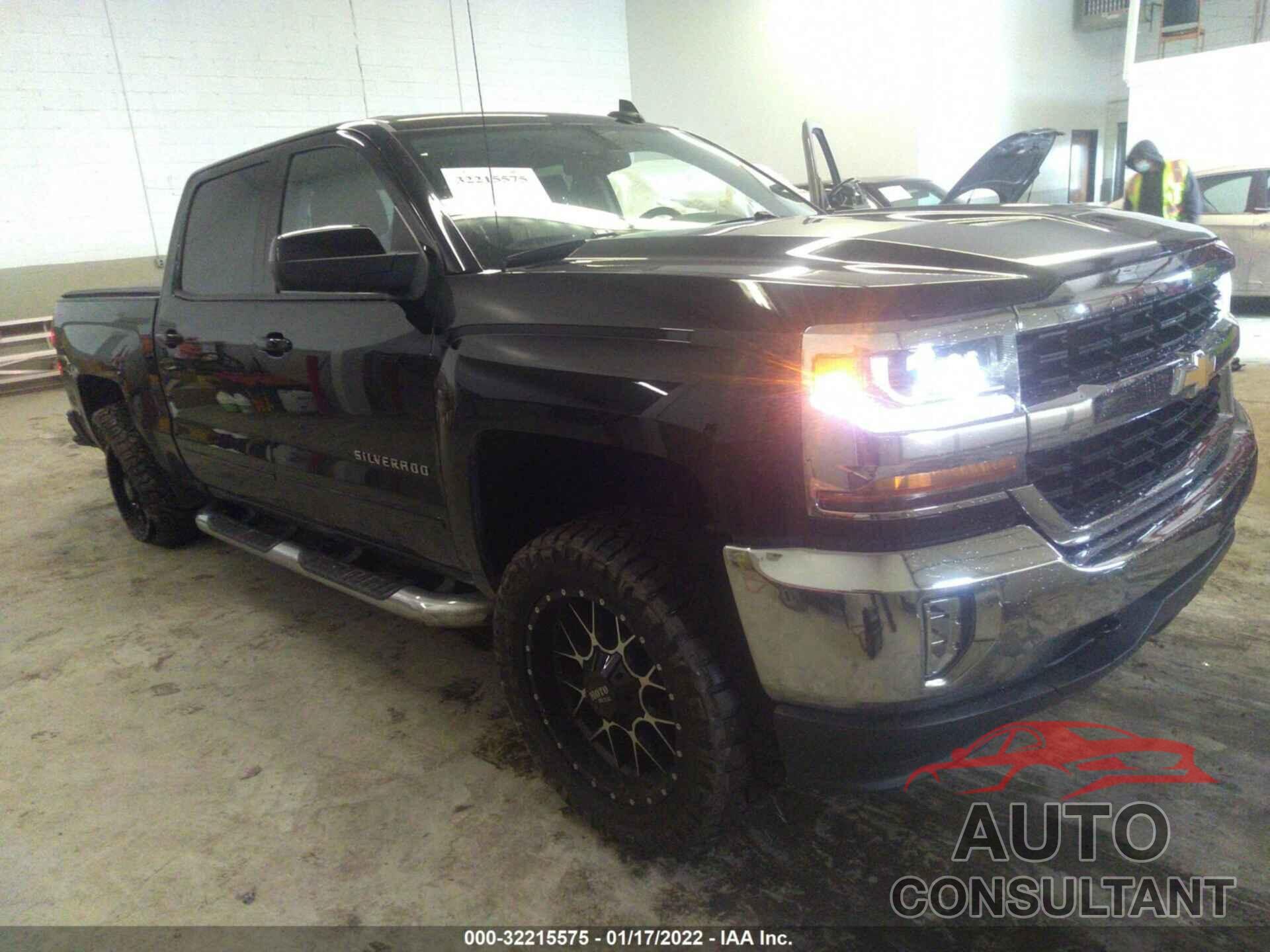 CHEVROLET SILVERADO 1500 2018 - 3GCUKREC7JG251436