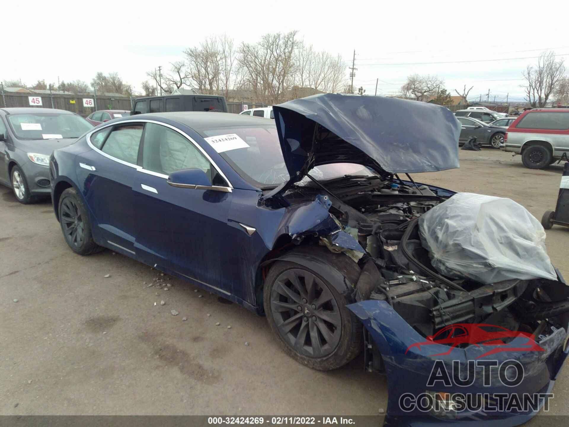 TESLA MODEL S 2019 - 5YJSA1E21KF299802