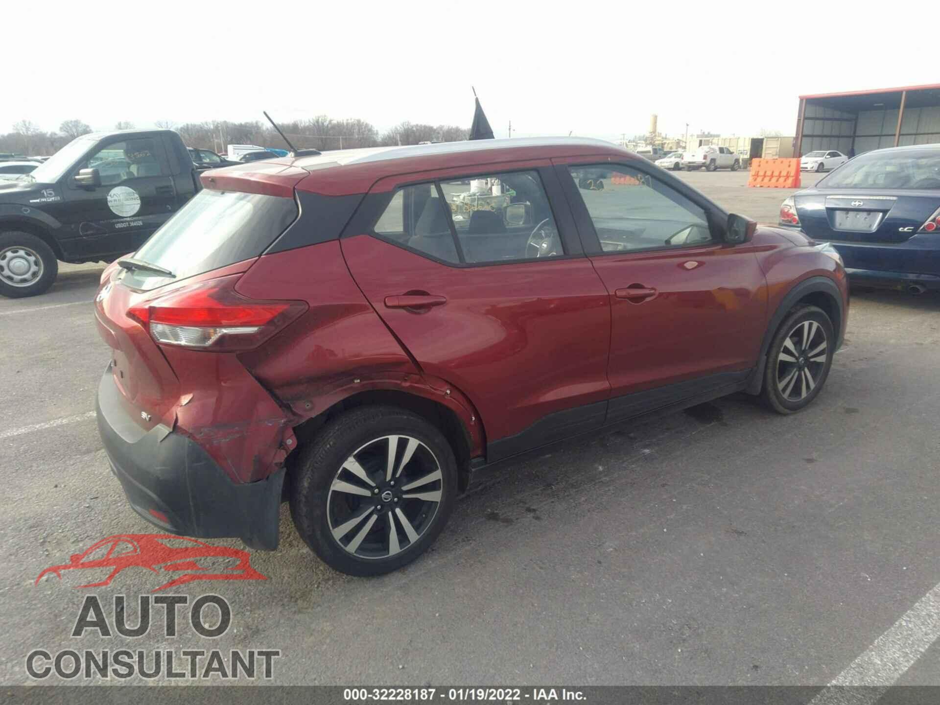 NISSAN KICKS 2019 - 3N1CP5CU3KL564304