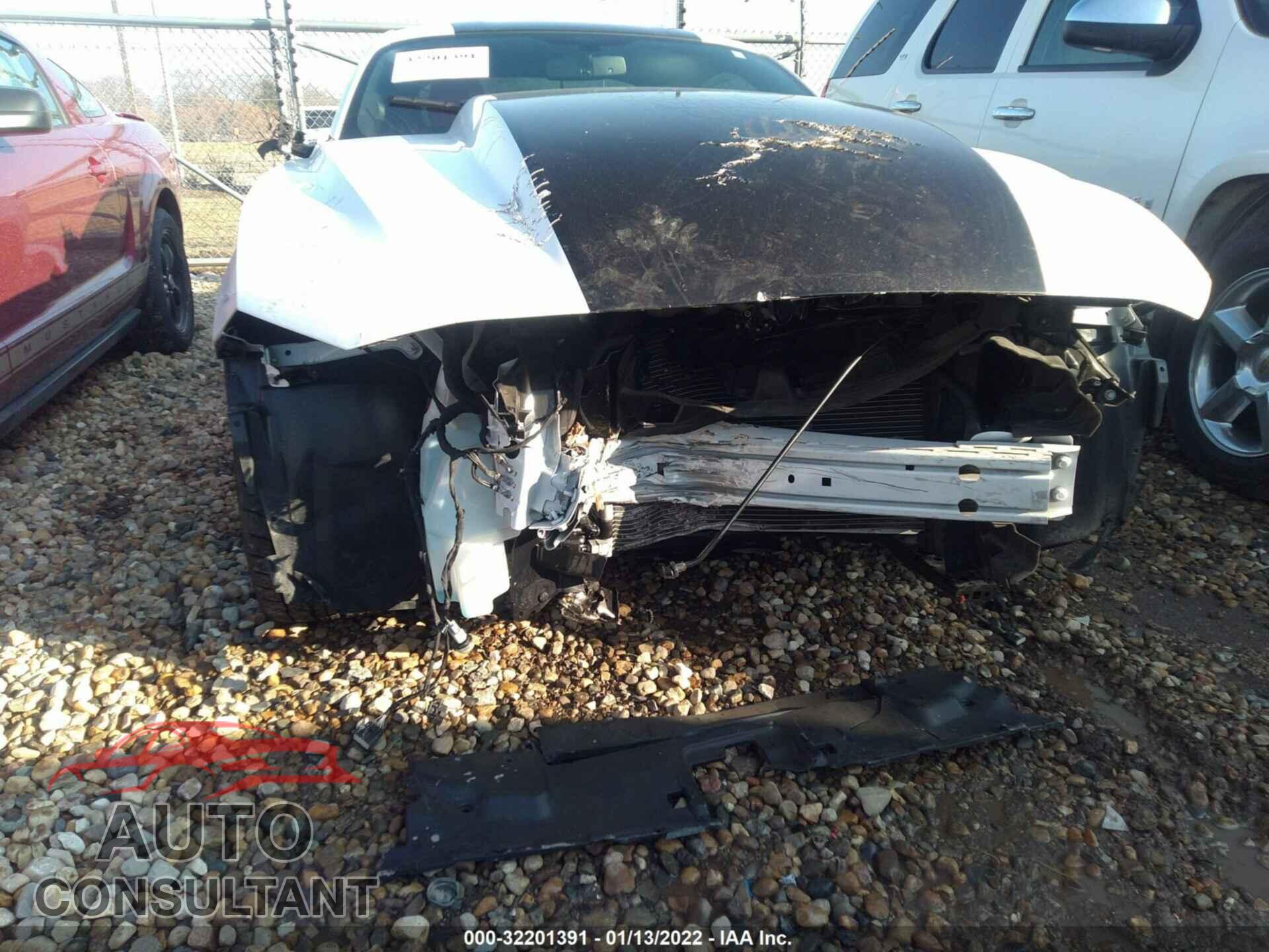 FORD MUSTANG 2018 - 1FA6P8CF9J5129675