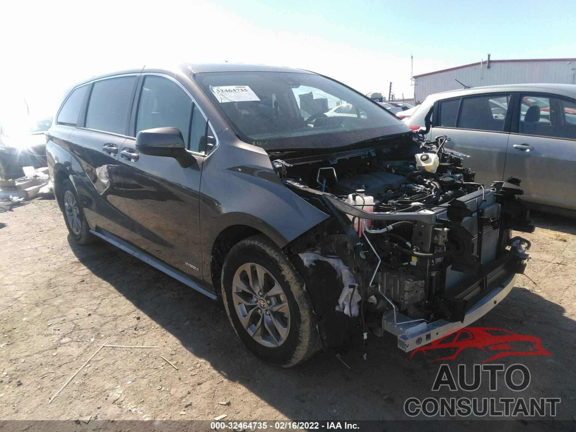 TOYOTA SIENNA 2021 - 5TDKRKEC5MS014606