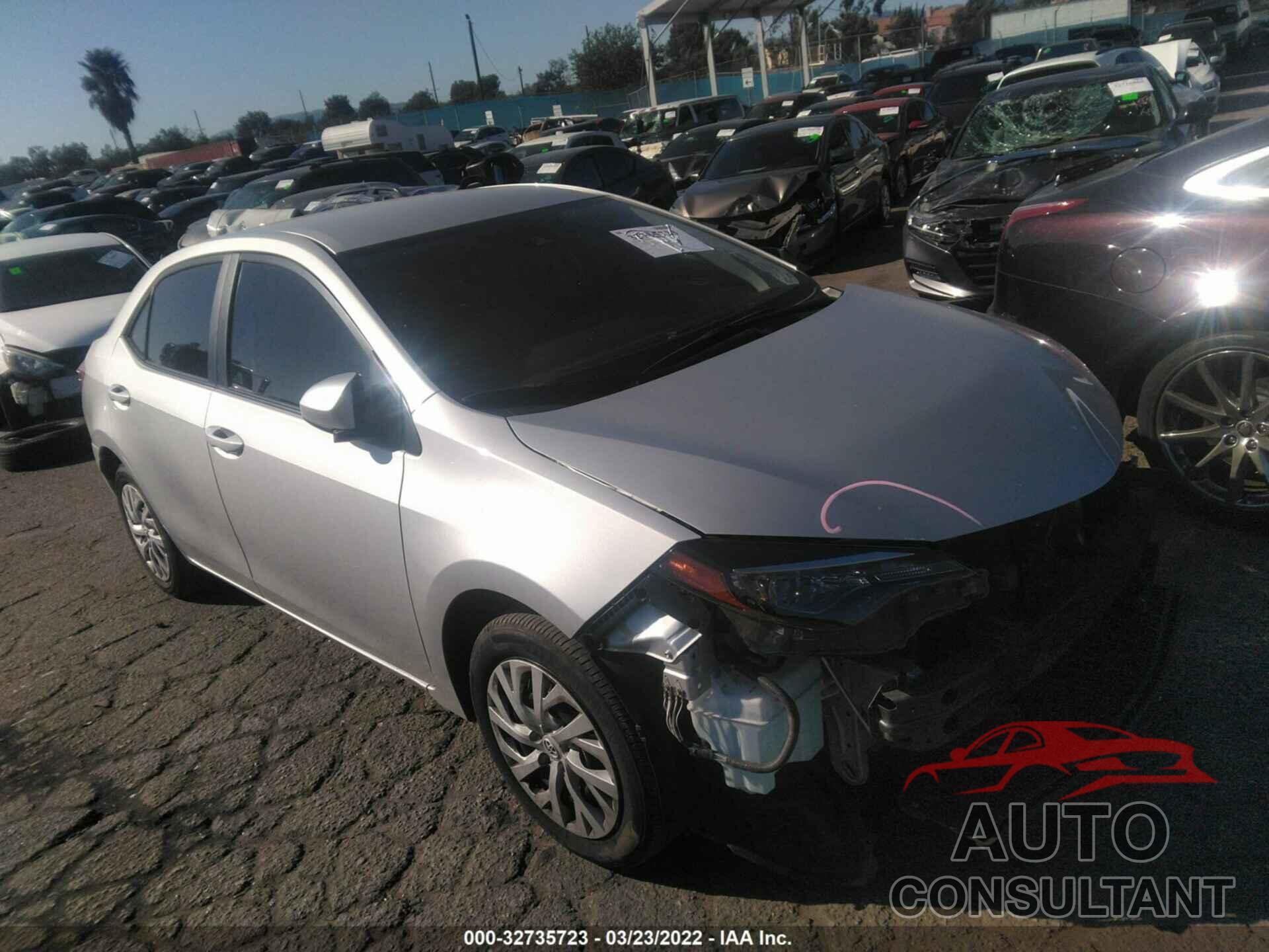 TOYOTA COROLLA 2018 - 5YFBURHE3JP799703