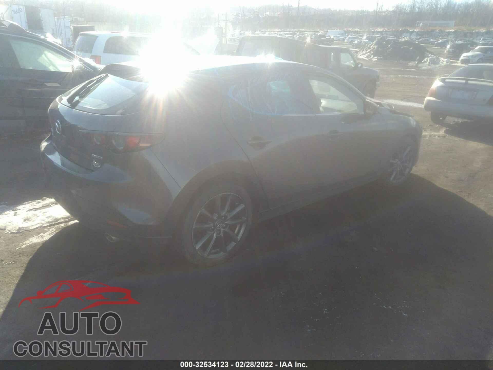 MAZDA MAZDA3 HATCHBACK 2021 - JM1BPBKL8M1313725