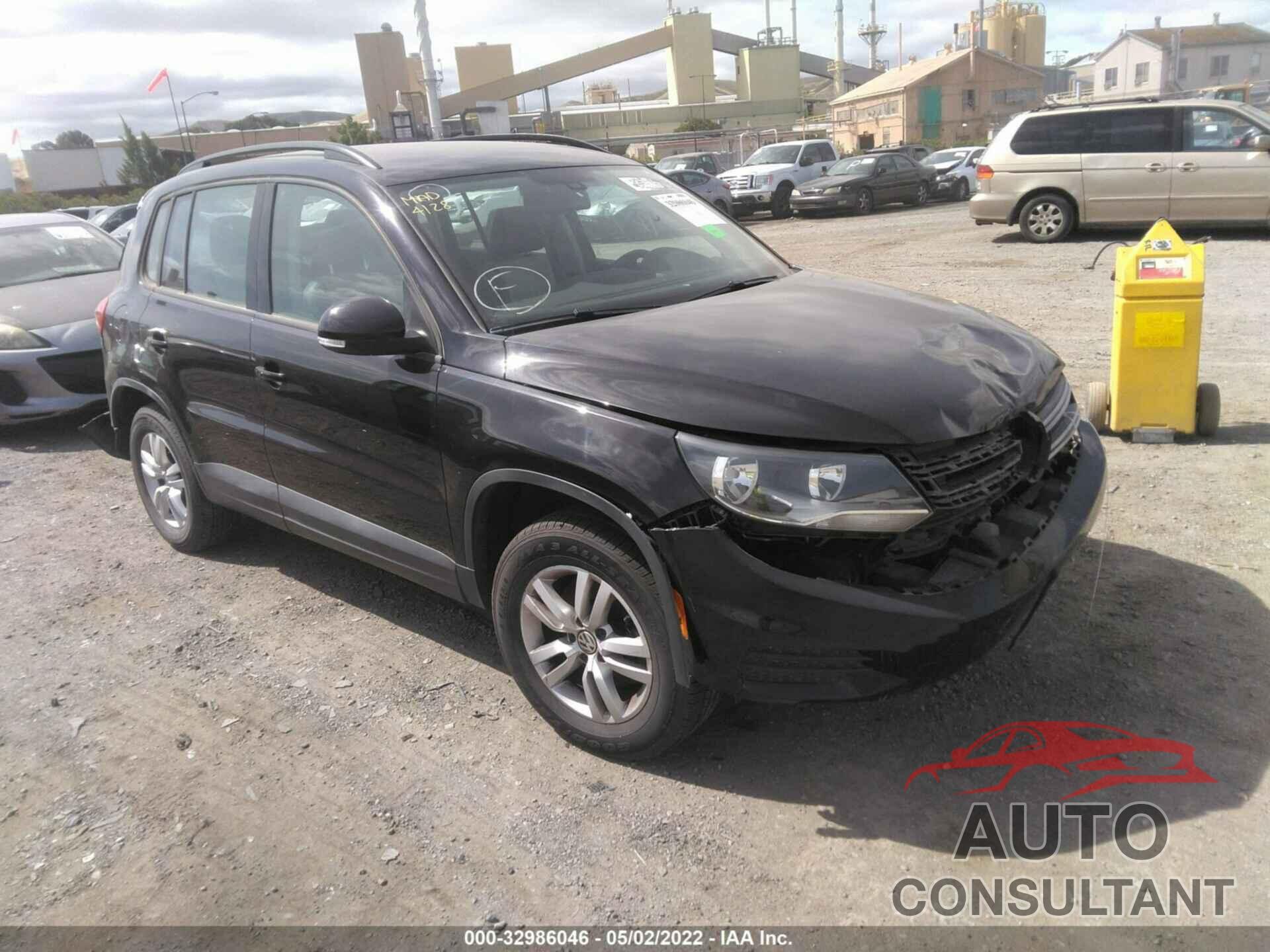 VOLKSWAGEN TIGUAN 2017 - WVGAV7AX8HW507517