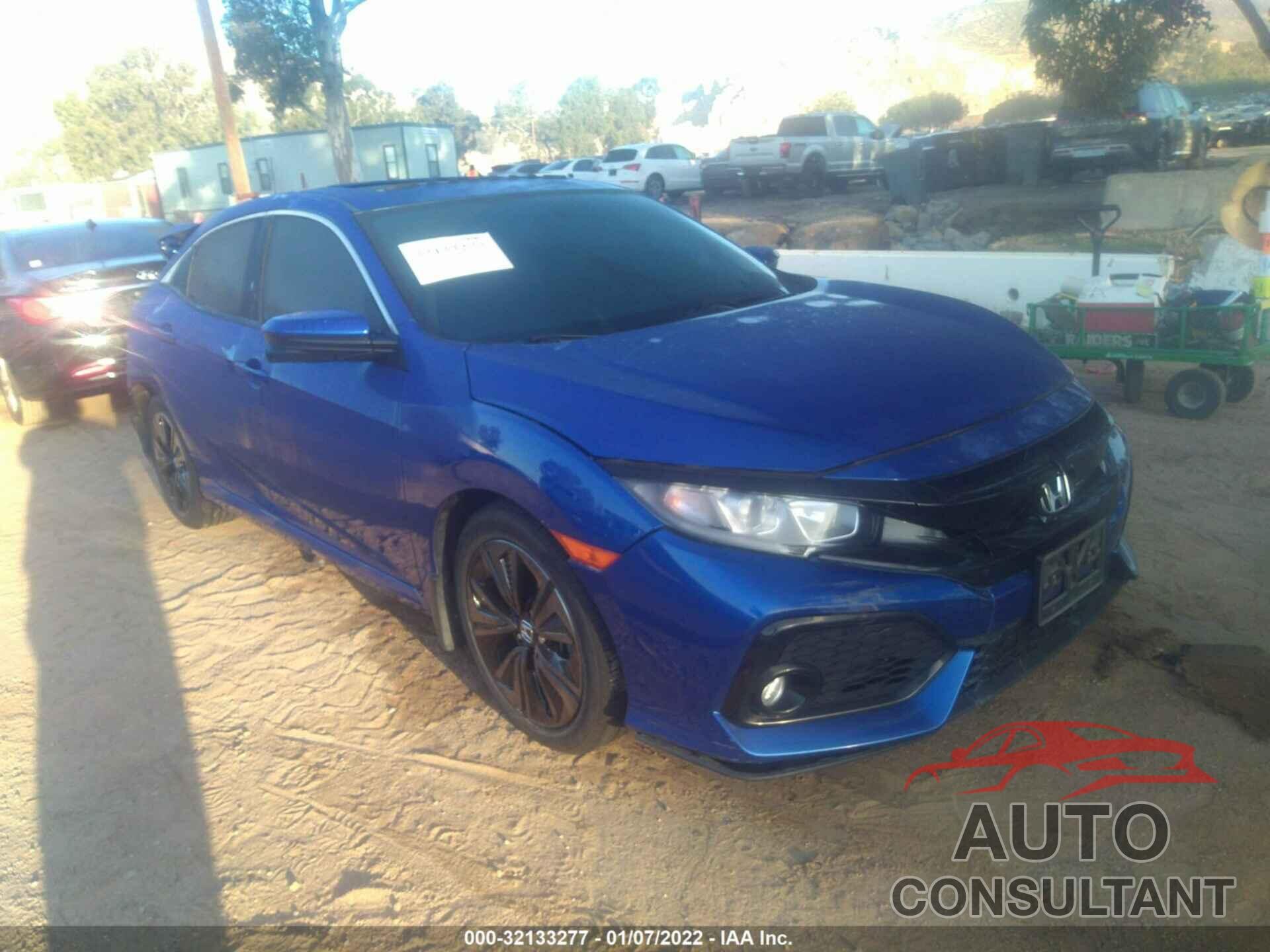 HONDA CIVIC HATCHBACK 2018 - SHHFK7H57JU411622