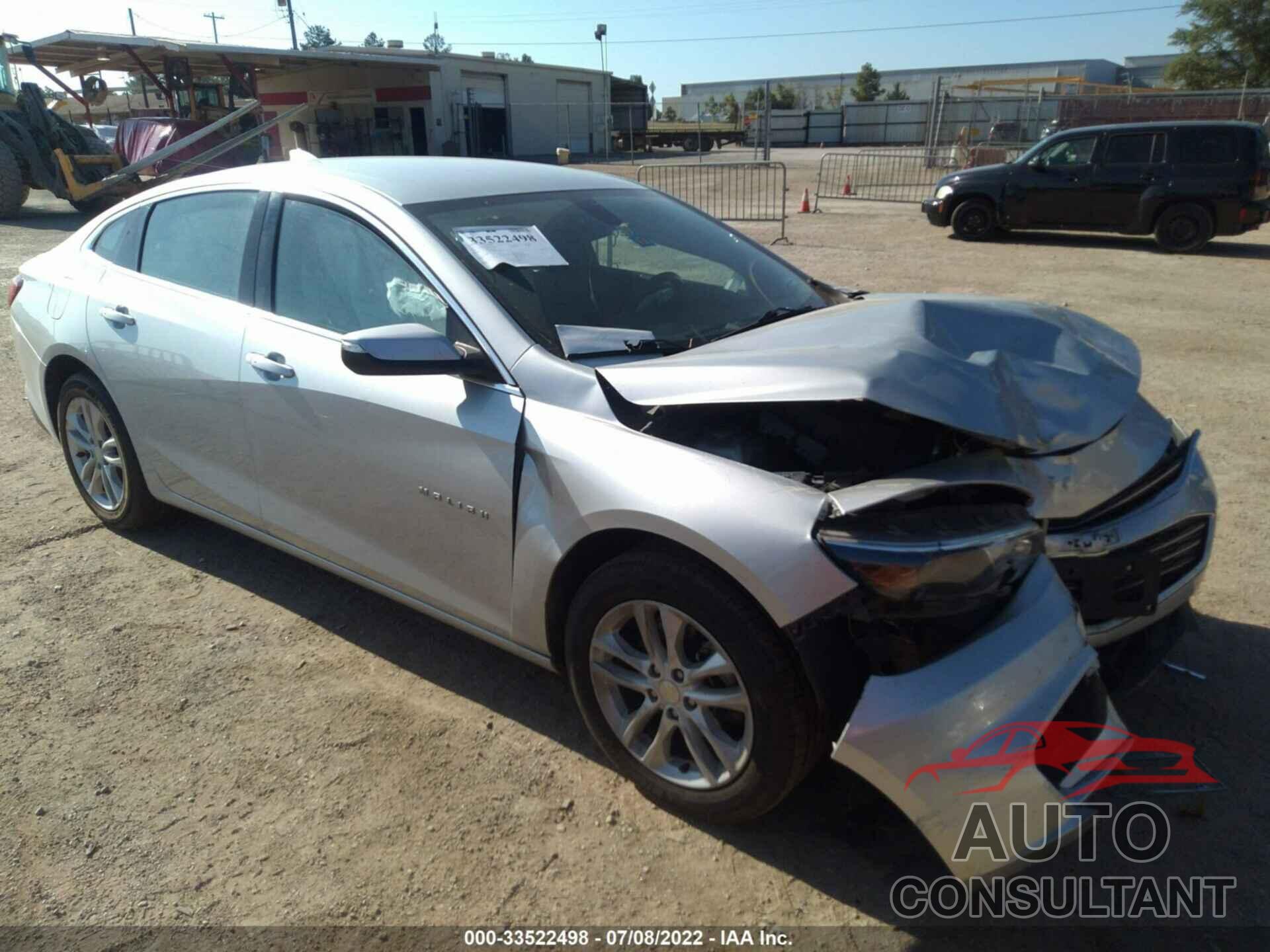 CHEVROLET MALIBU 2017 - 1G1ZE5ST5HF207210
