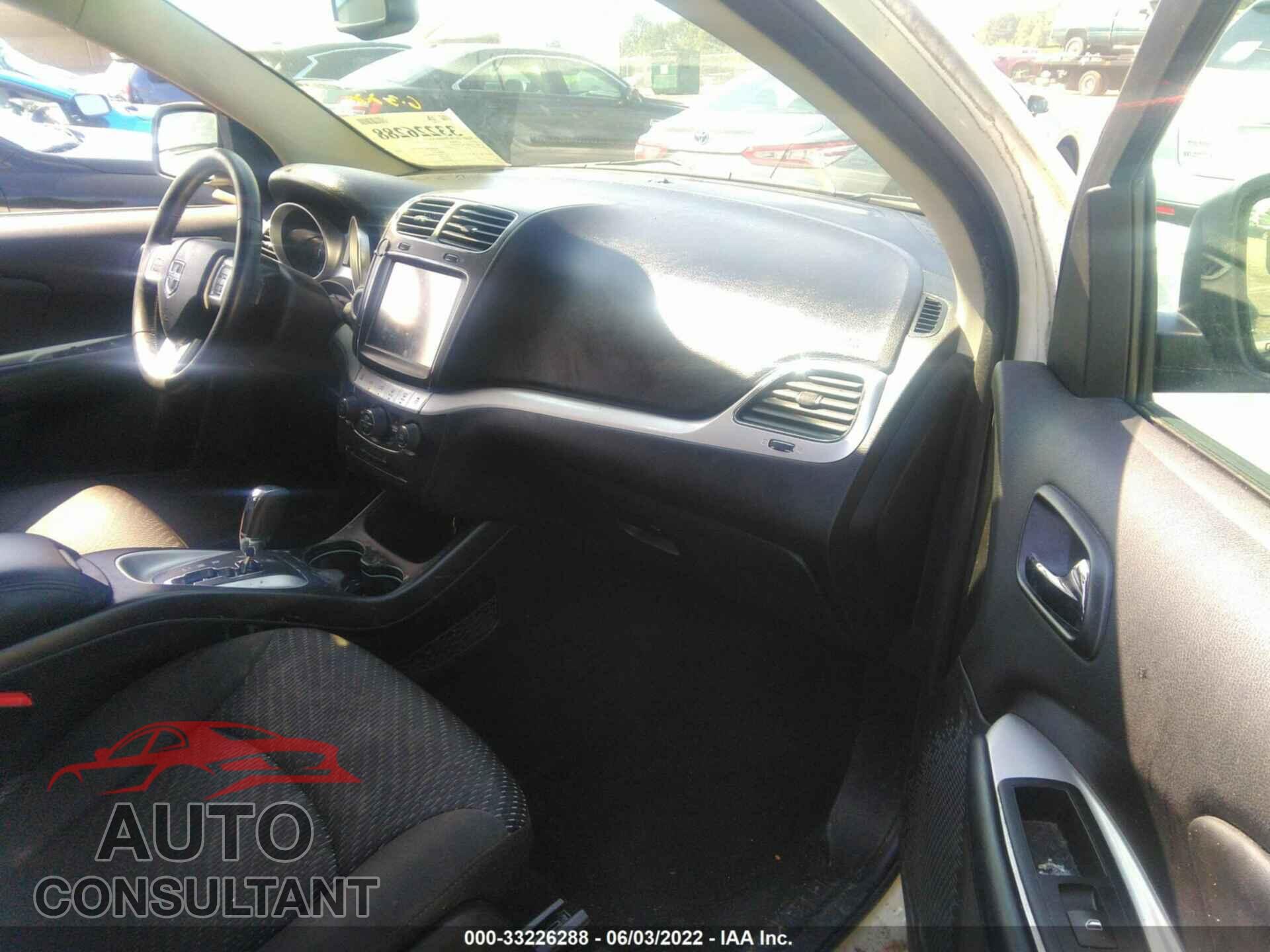 DODGE JOURNEY 2017 - 3C4PDCBG2HT674244