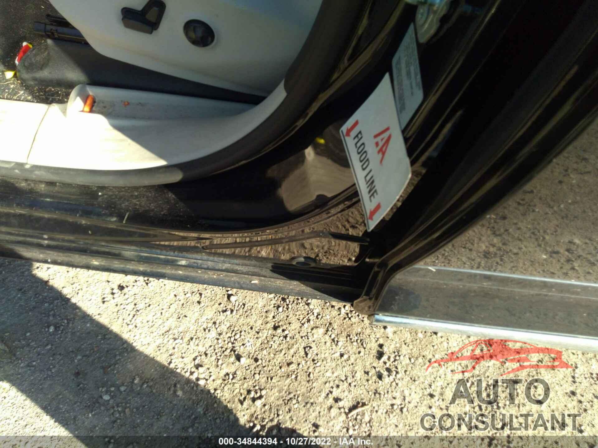 CHRYSLER PACIFICA 2017 - 2C4RC1BG2HR517235