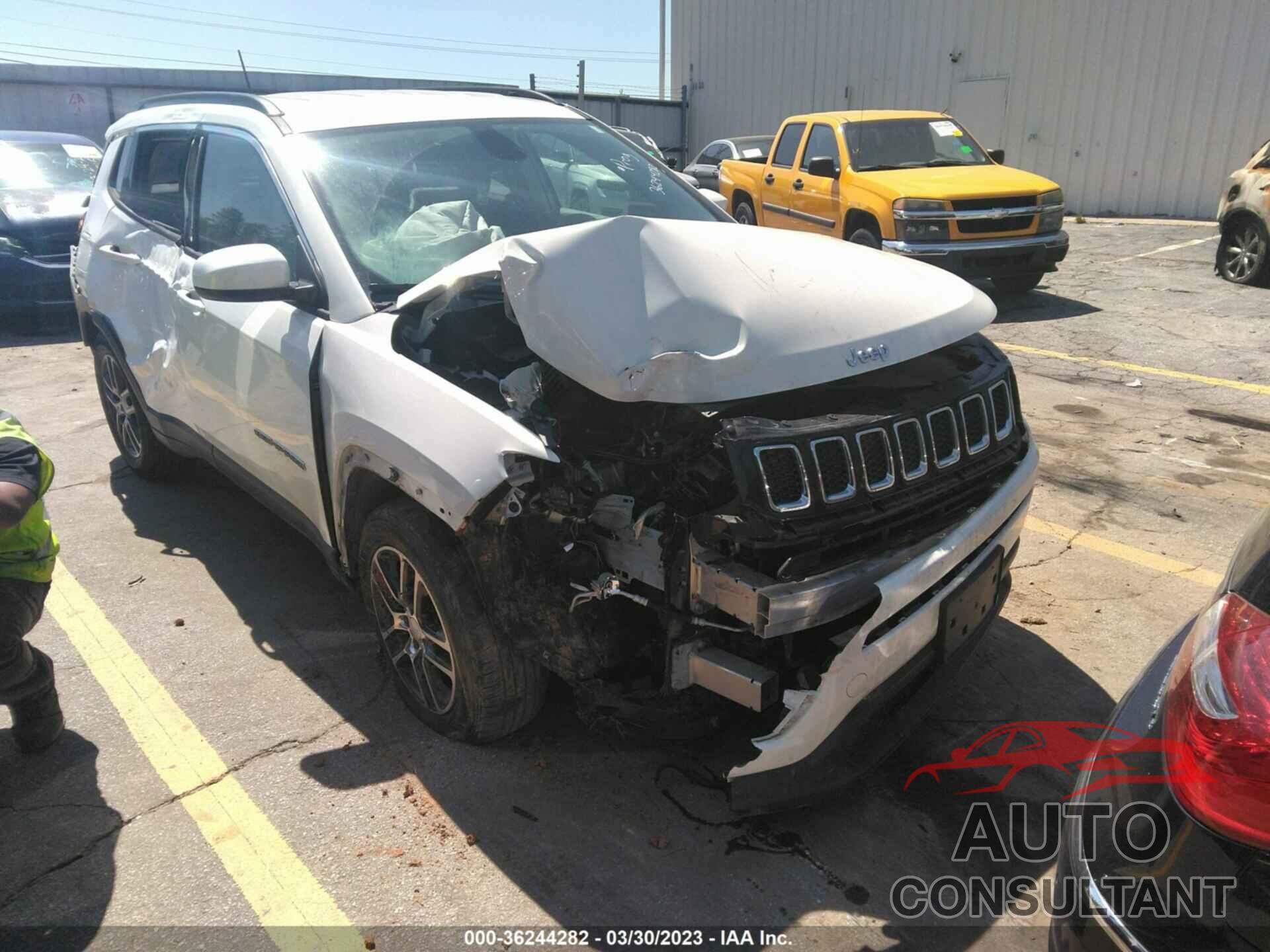 JEEP COMPASS 2018 - 3C4NJCBB0JT124566