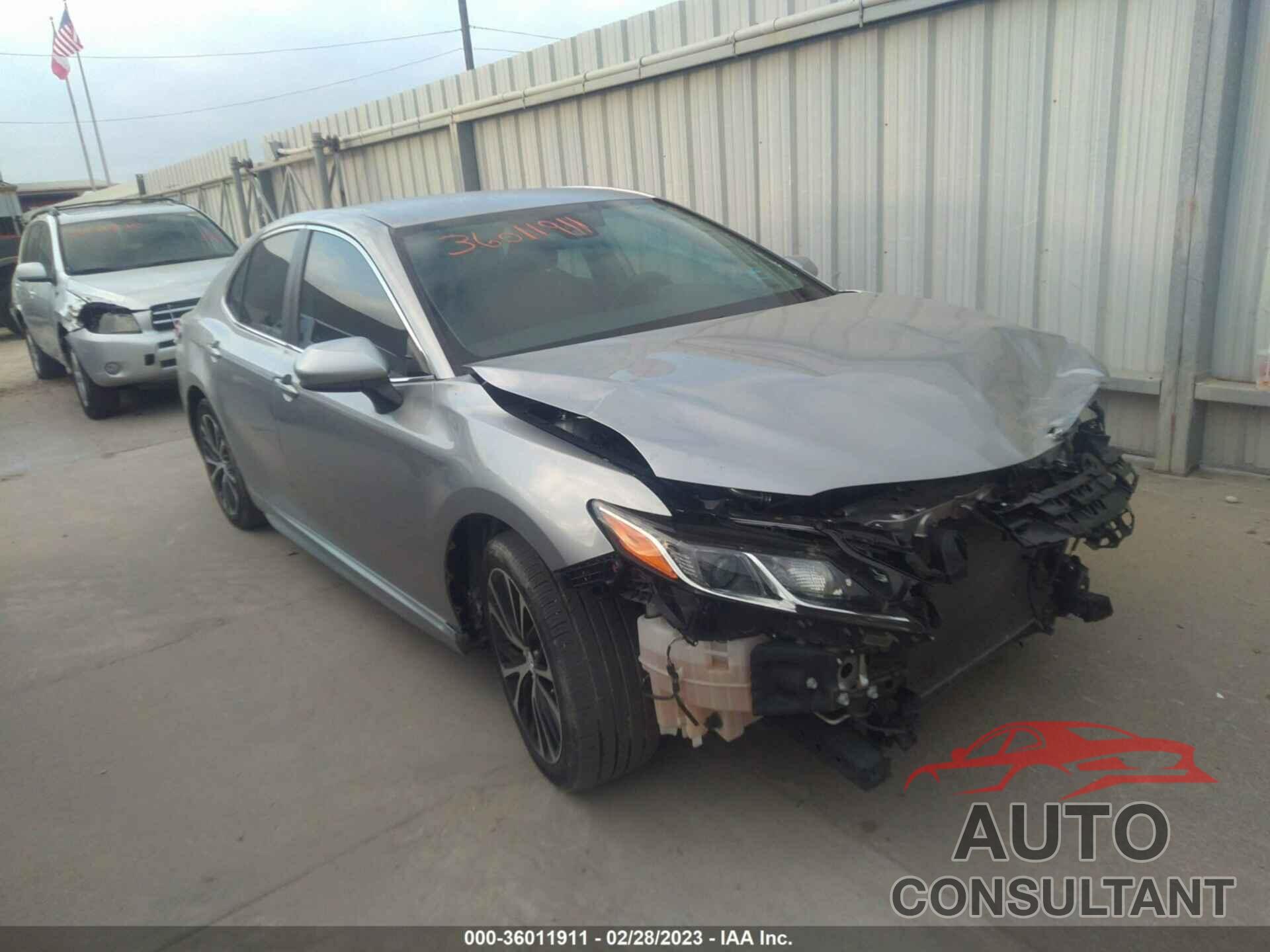 TOYOTA CAMRY 2019 - 4T1B11HK0KU721282