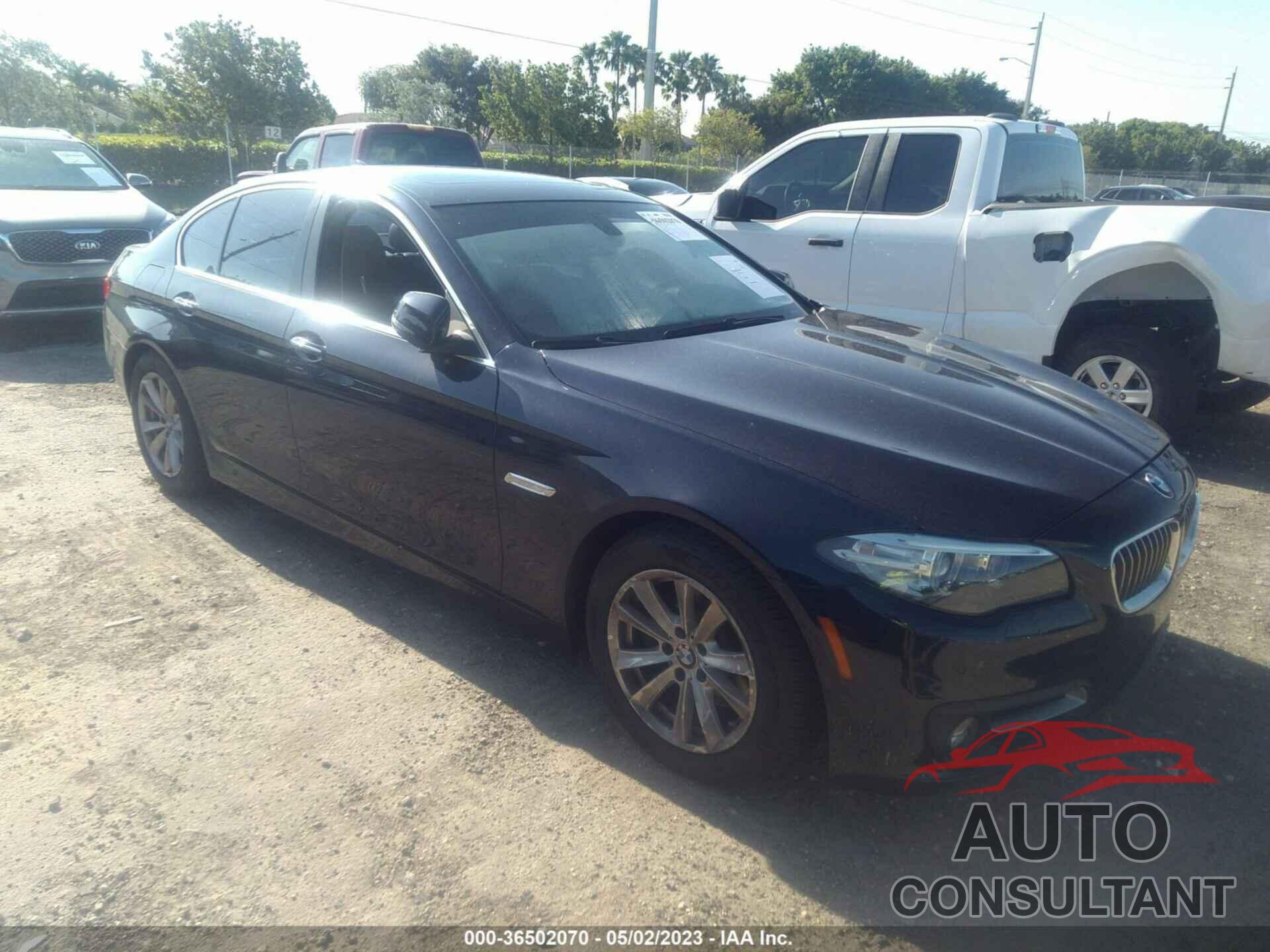 BMW 5 SERIES 2015 - WBA5A5C55FD519003