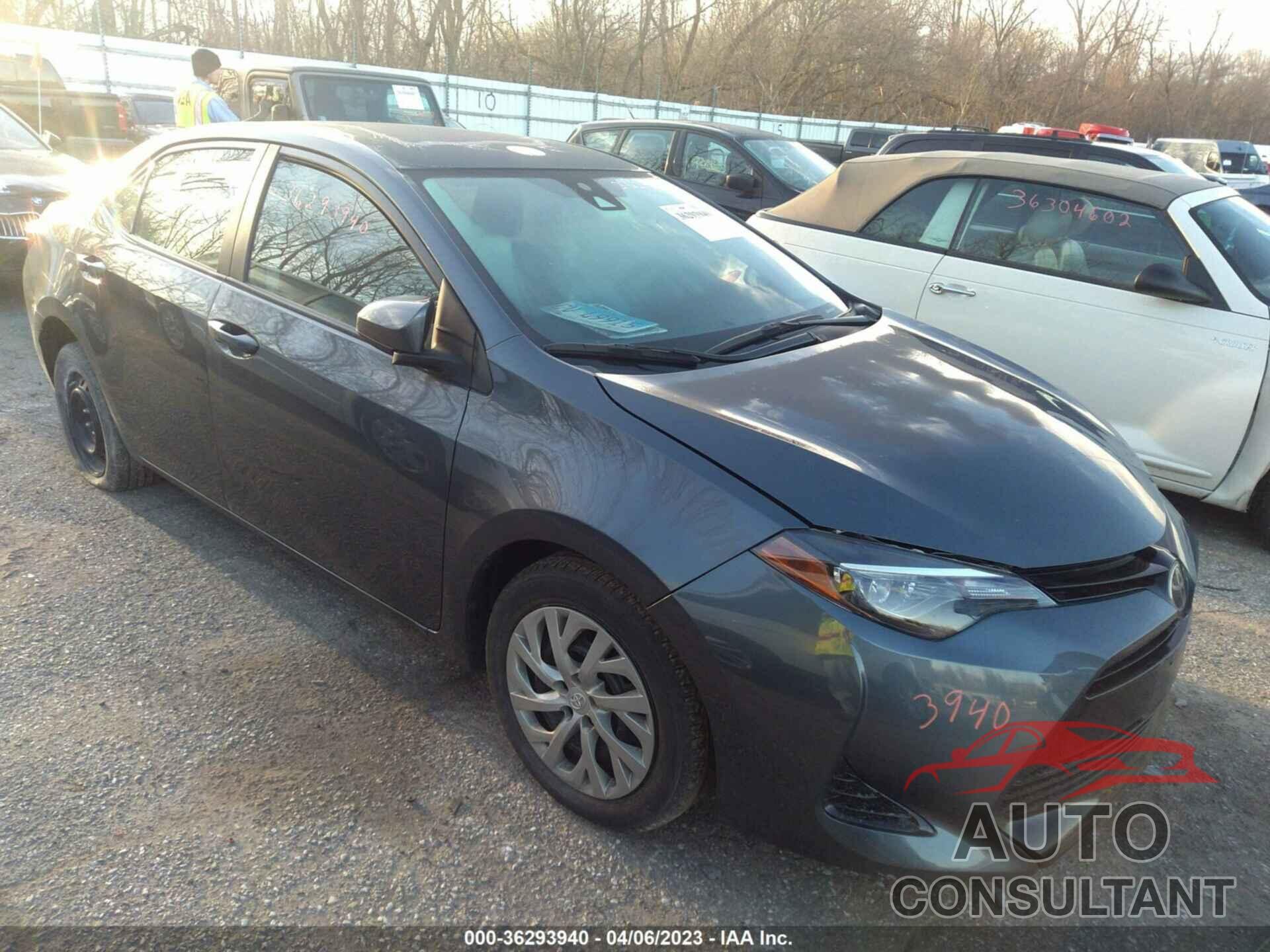 TOYOTA COROLLA 2018 - 2T1BURHE7JC102727