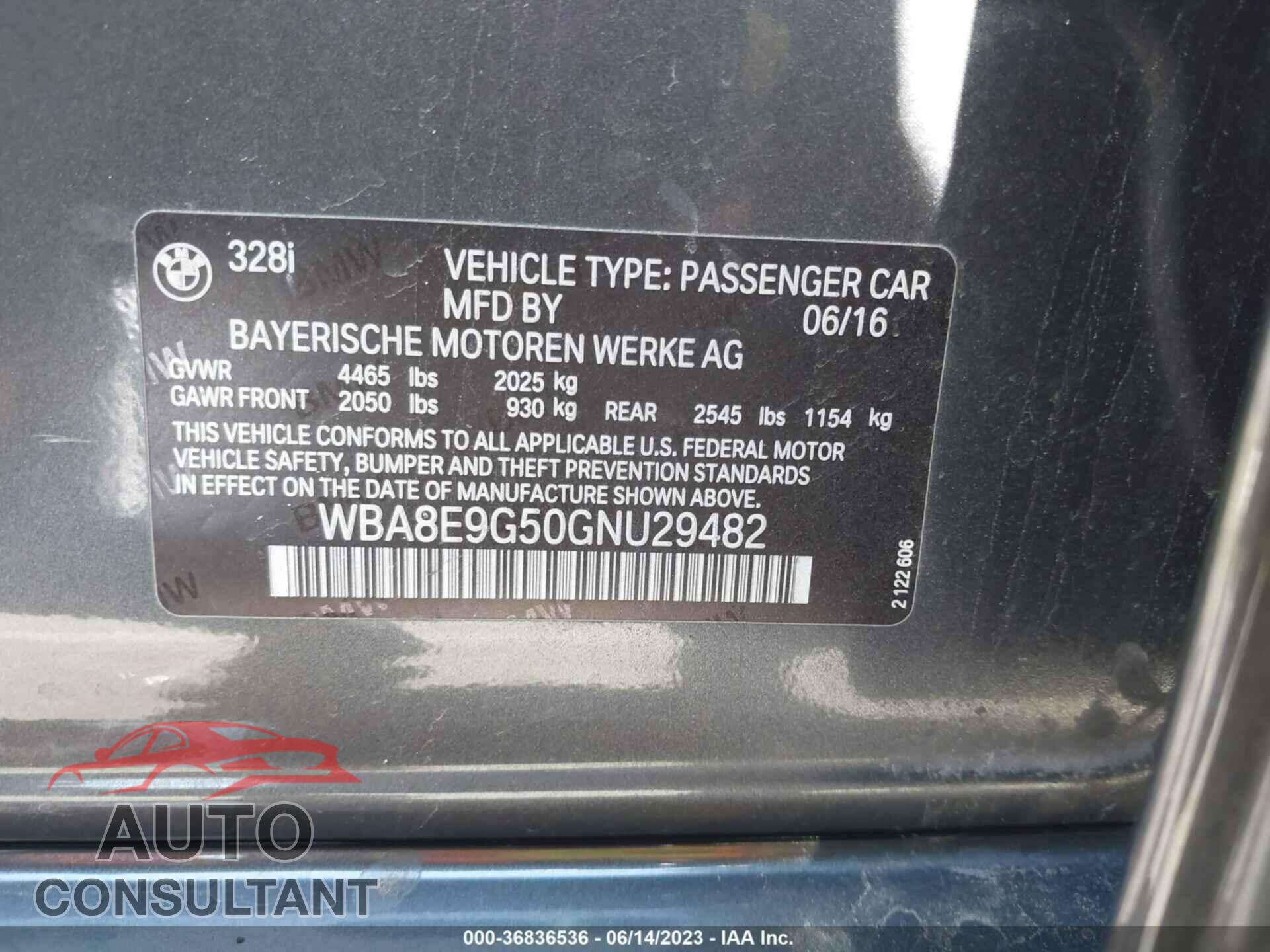 BMW 3 SERIES 2016 - WBA8E9G50GNU29482