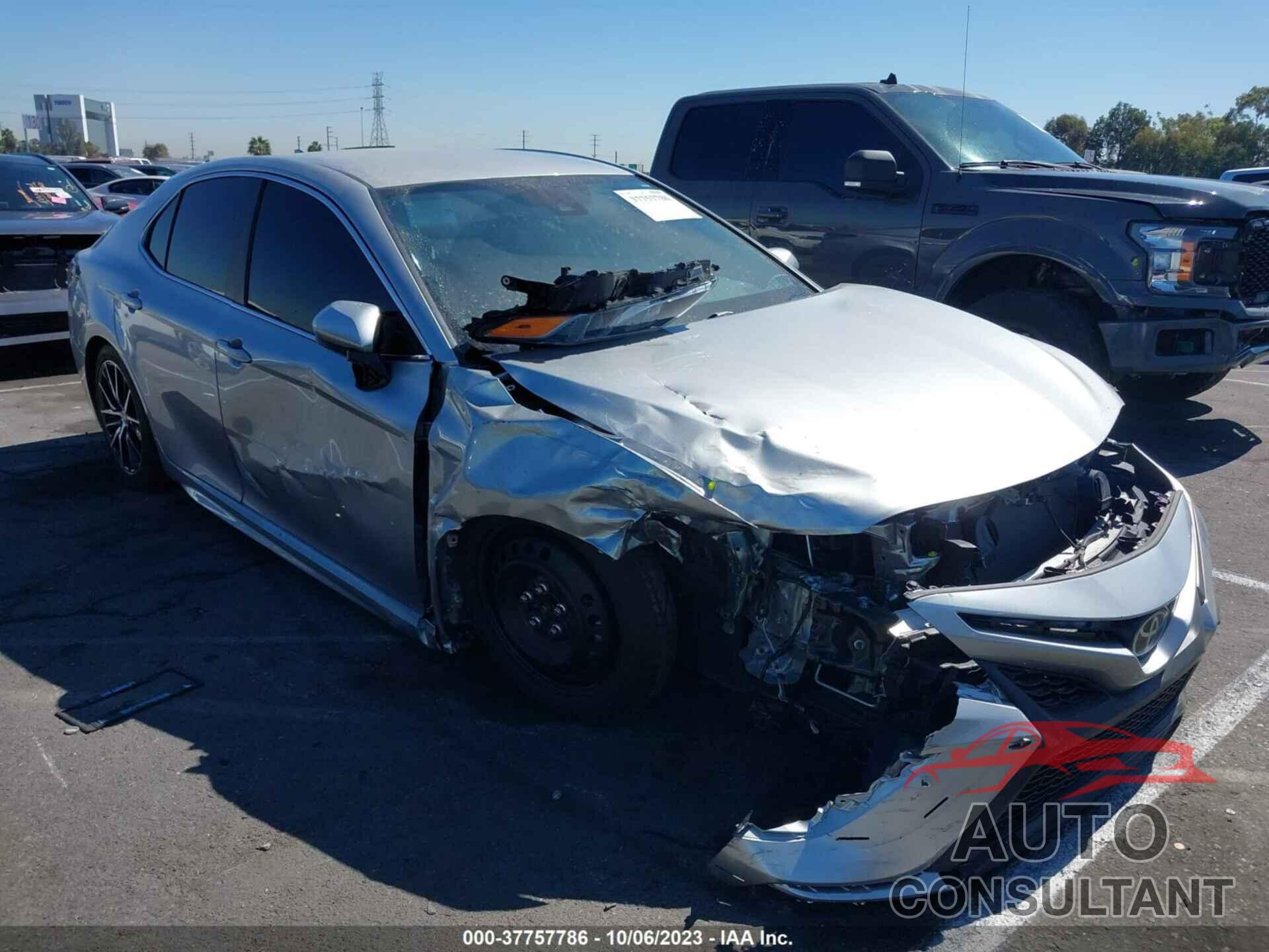TOYOTA CAMRY 2021 - 4T1G11AK3MU538008