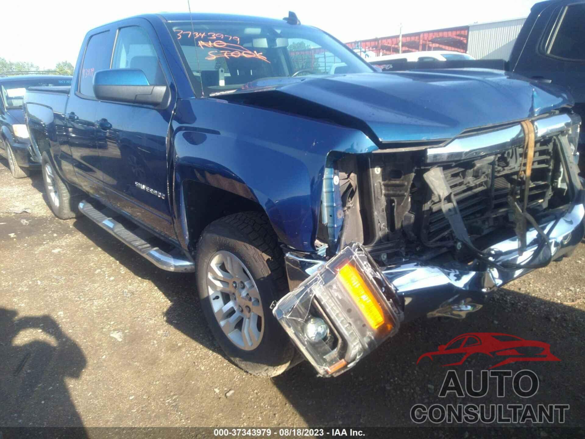 CHEVROLET SILVERADO 1500 2018 - 1GCVKREC3JZ114997