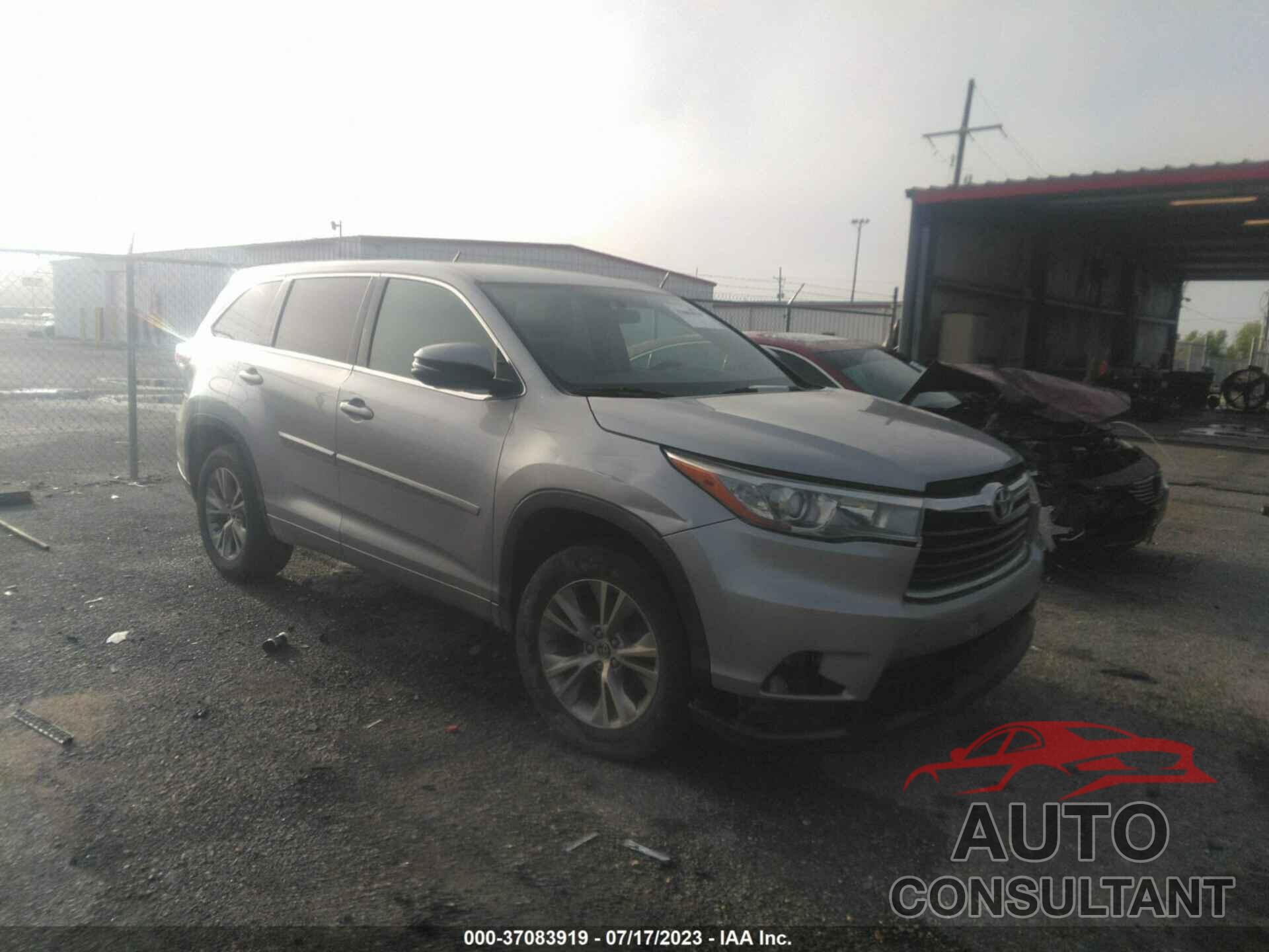 TOYOTA HIGHLANDER 2016 - 5TDZKRFH0GS121928