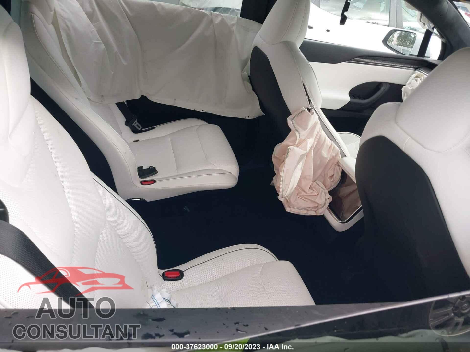 TESLA MODEL X 2023 - 7SAXCBE68PF375728