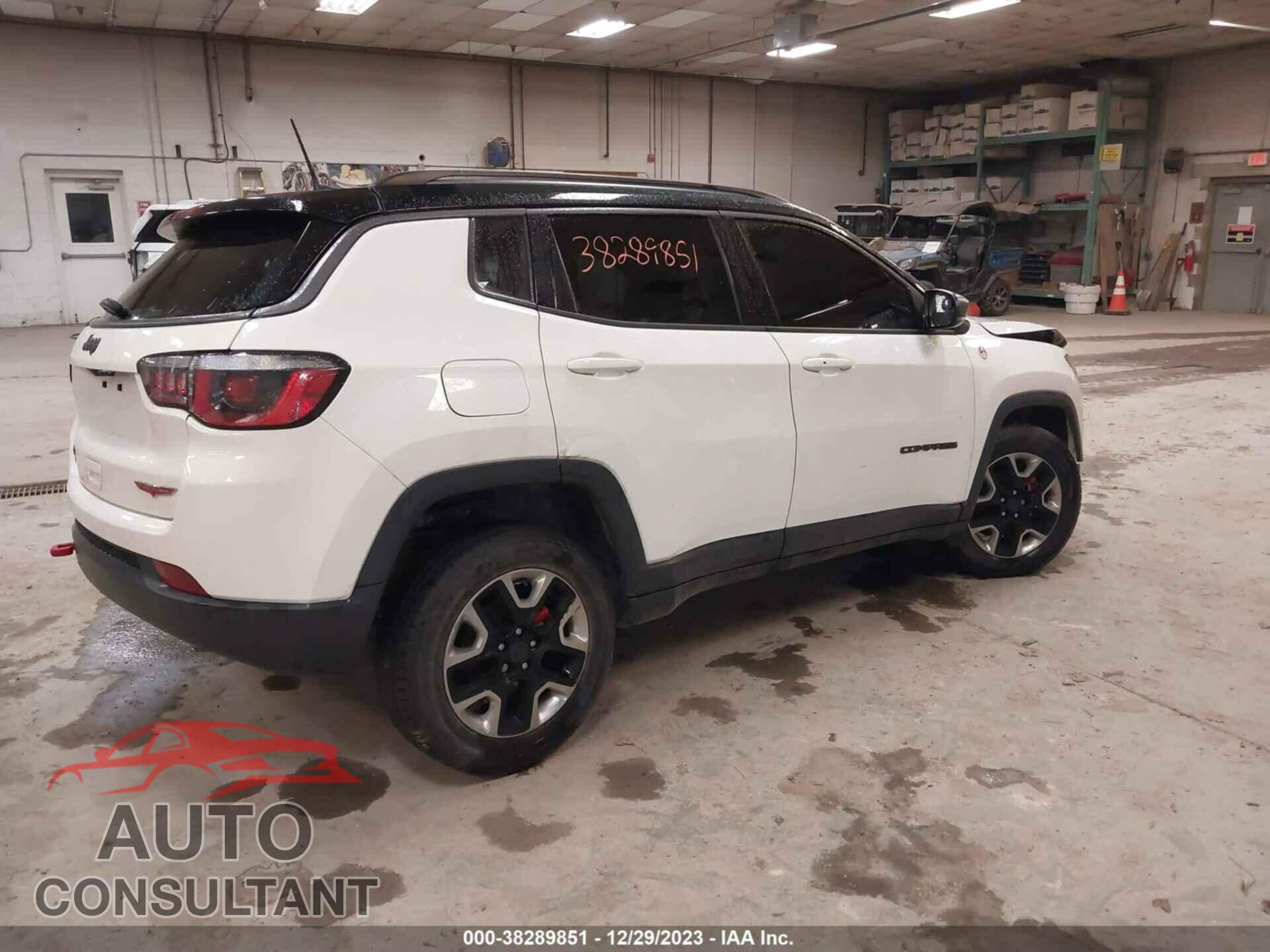 JEEP COMPASS 2018 - 3C4NJDDB4JT212698