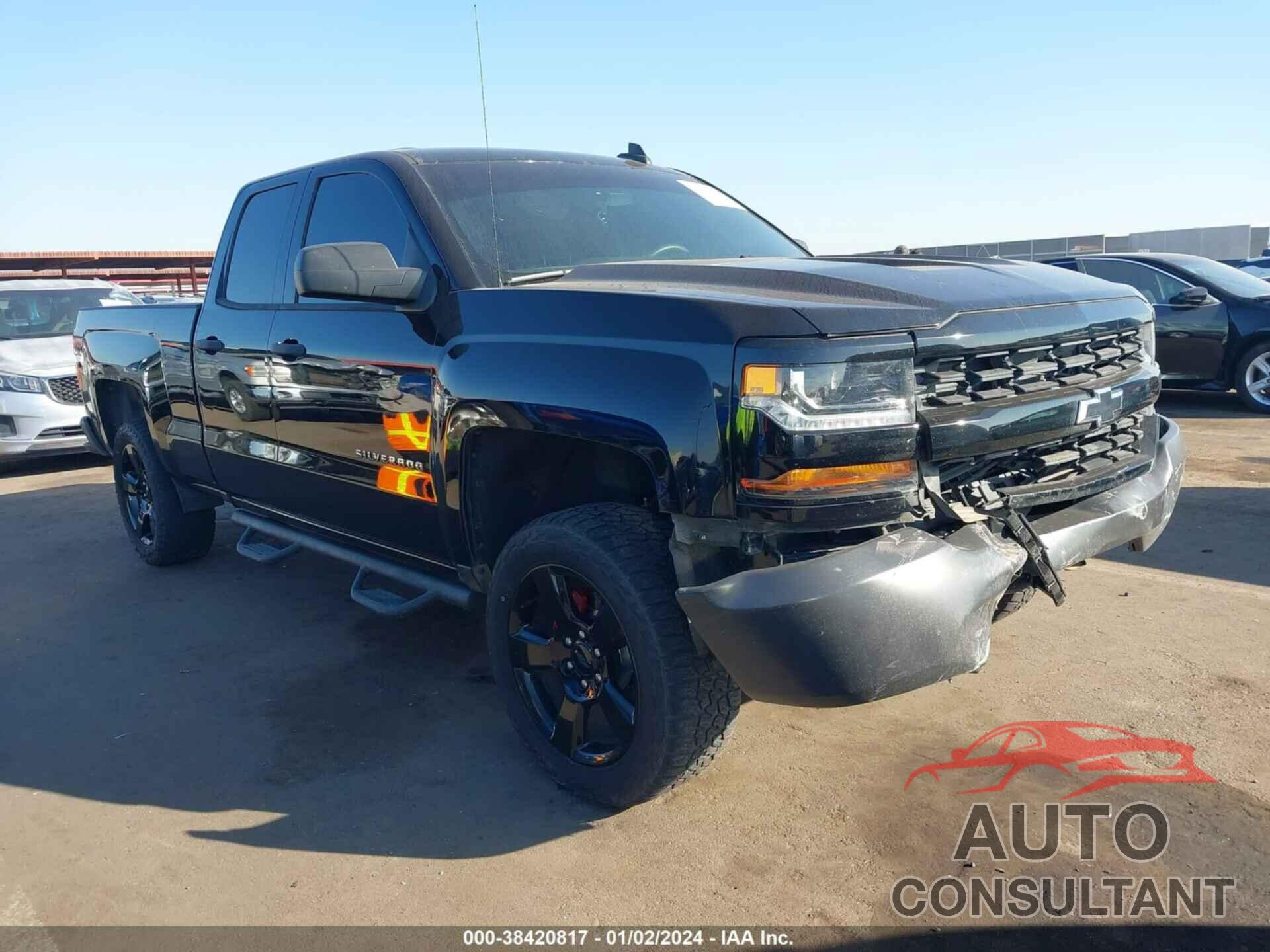 CHEVROLET SILVERADO 2018 - 1GCRCNECXJZ112641