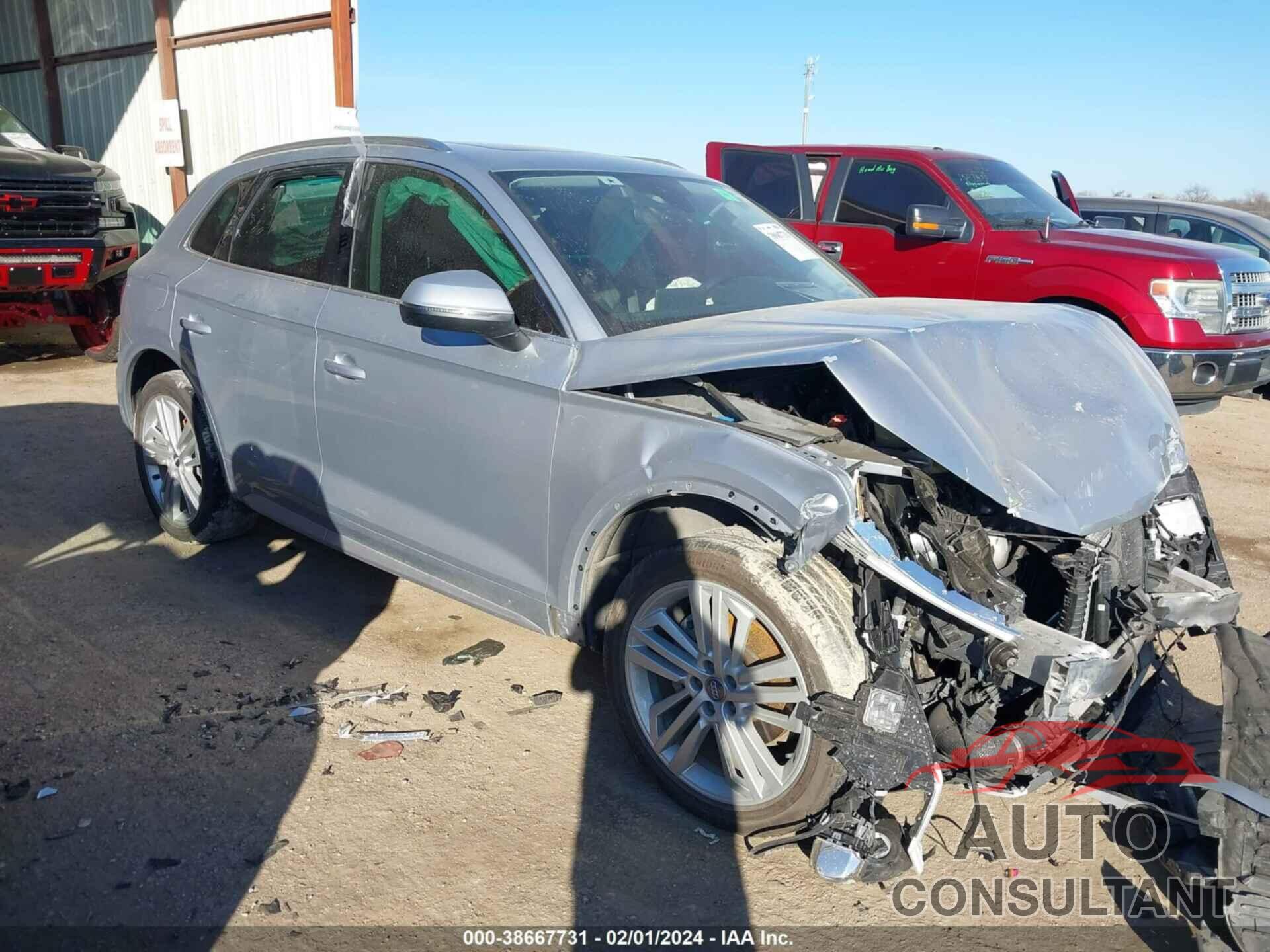 AUDI Q5 2019 - WA1BNAFY2K2143076