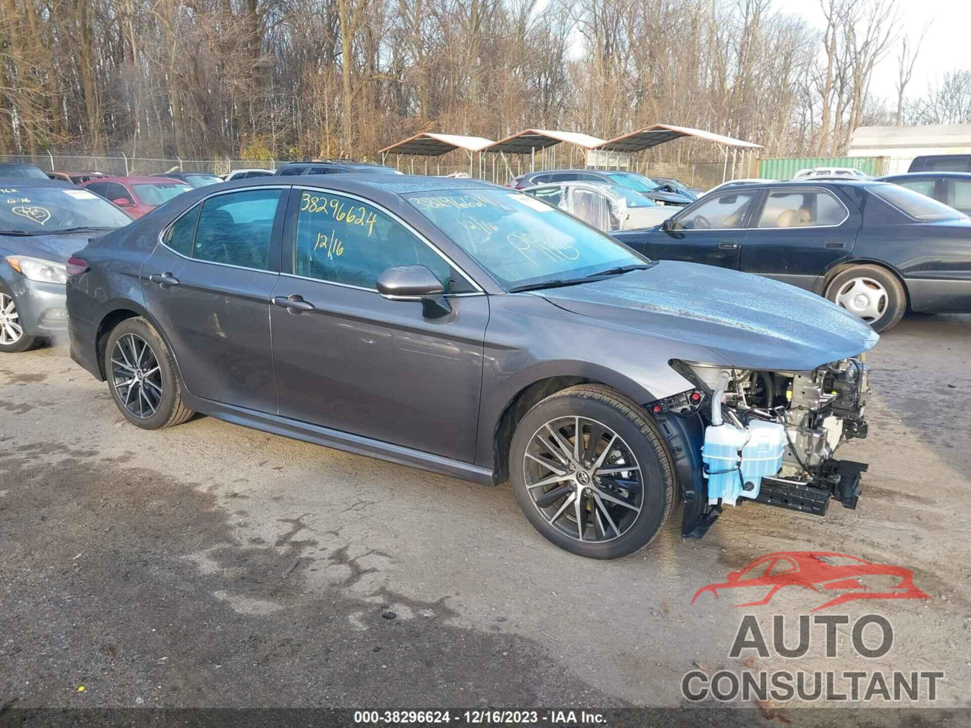 TOYOTA CAMRY 2024 - 4T1T11AK5RU856198