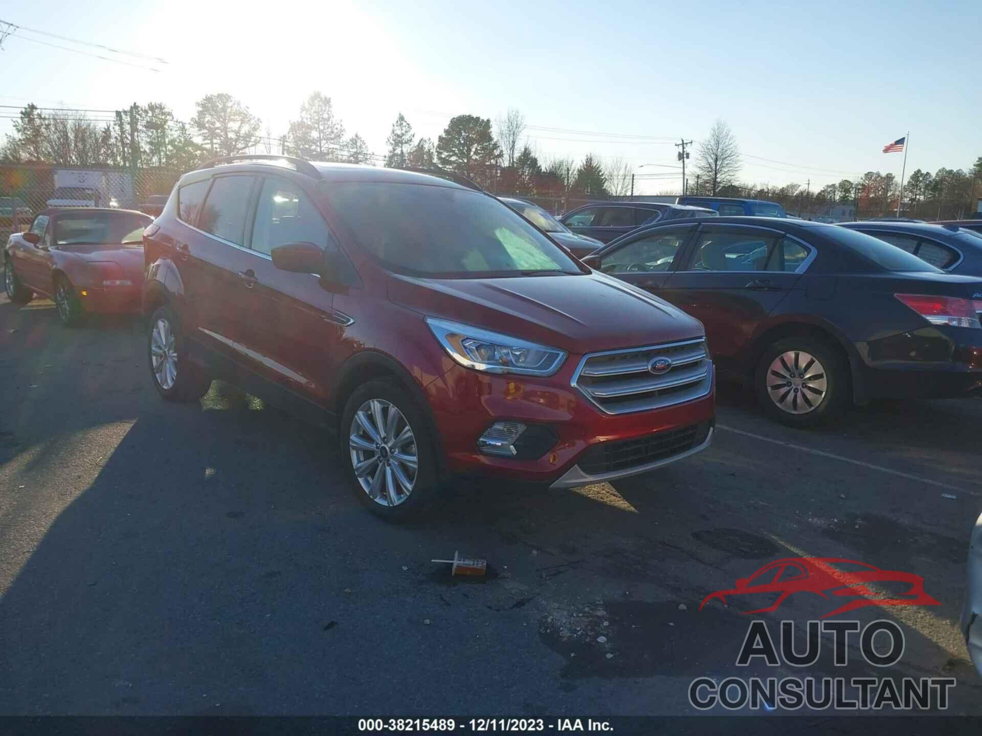 FORD ESCAPE 2019 - 1FMCU9HD3KUA28850